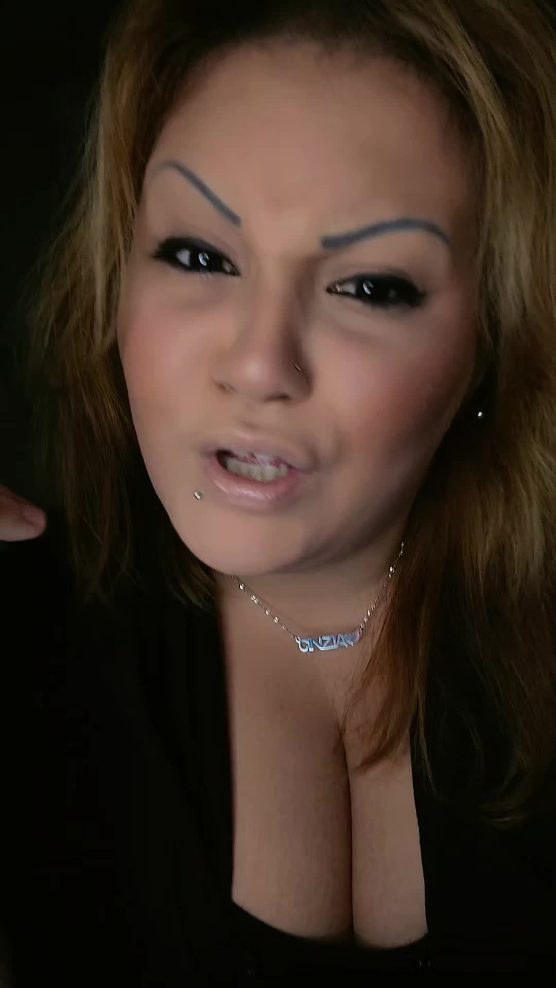 @ℭ𝔦𝔫𝔷𝔦𝔞𝔏𝔞𝔇𝔦𝔳𝔞