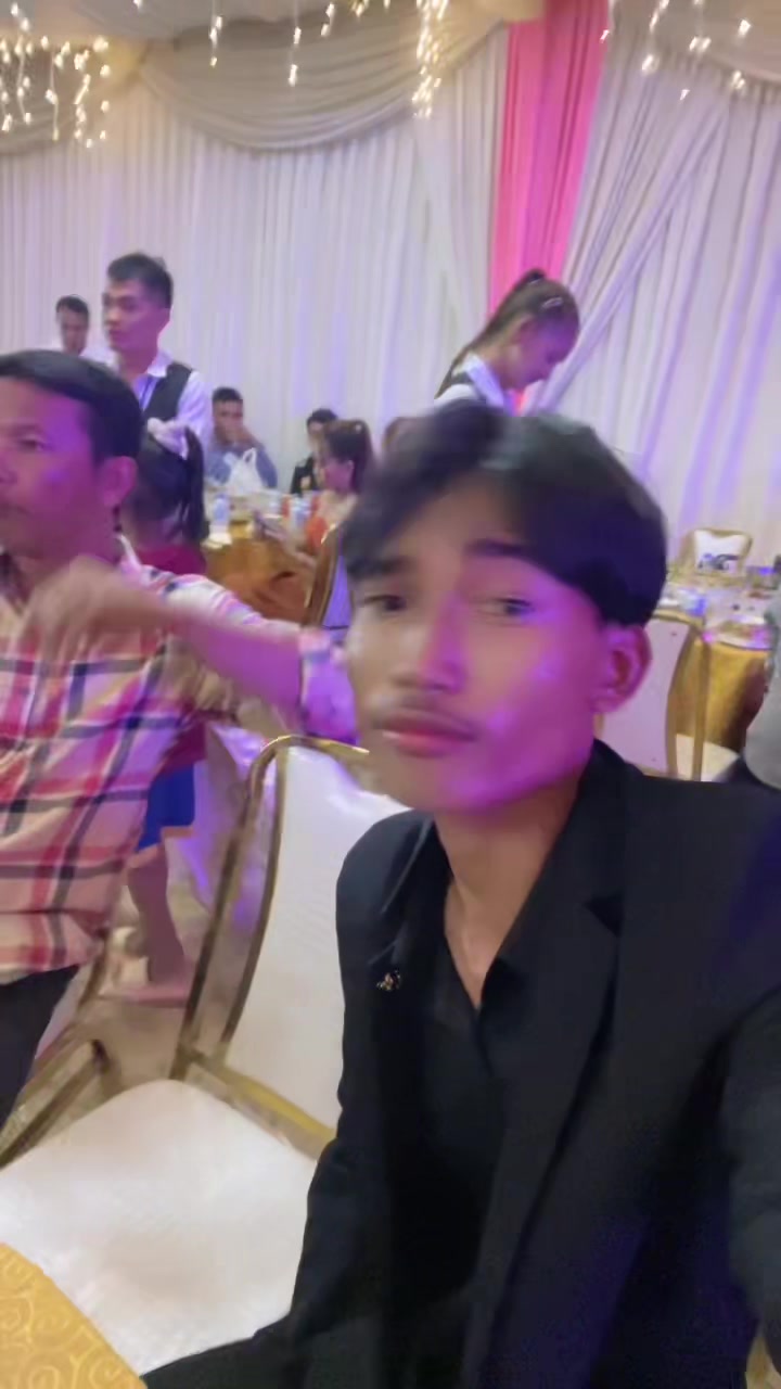 @ចាំល្បីចាំដាក់ឈ្មោះ