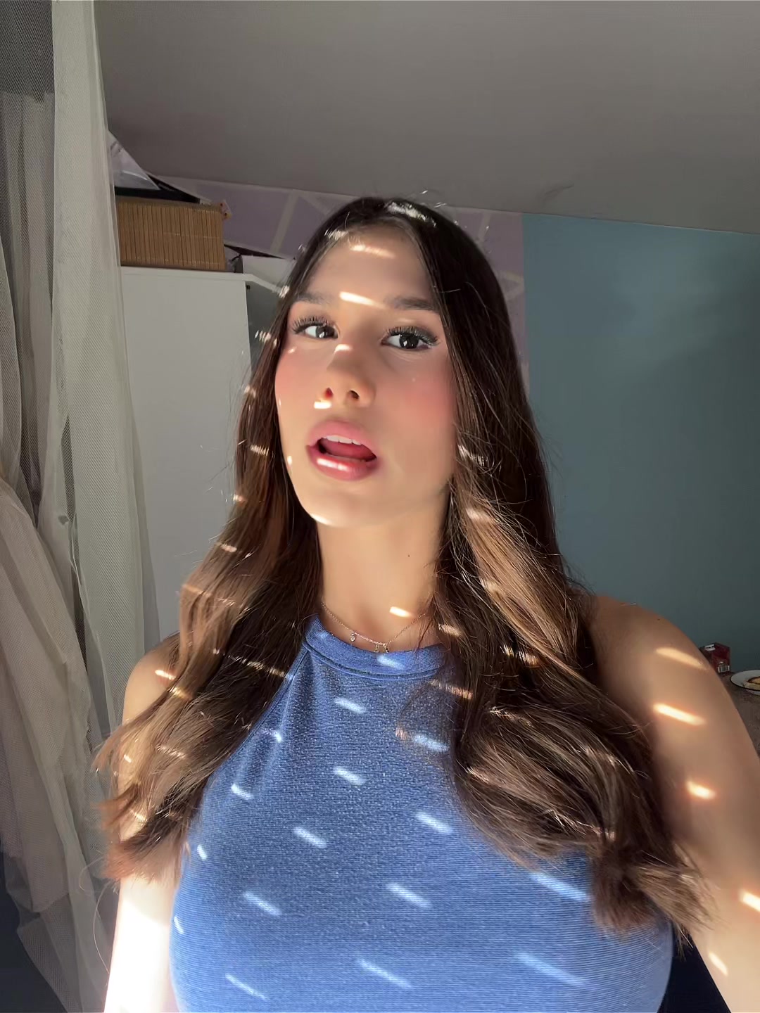 @NIKA🦈