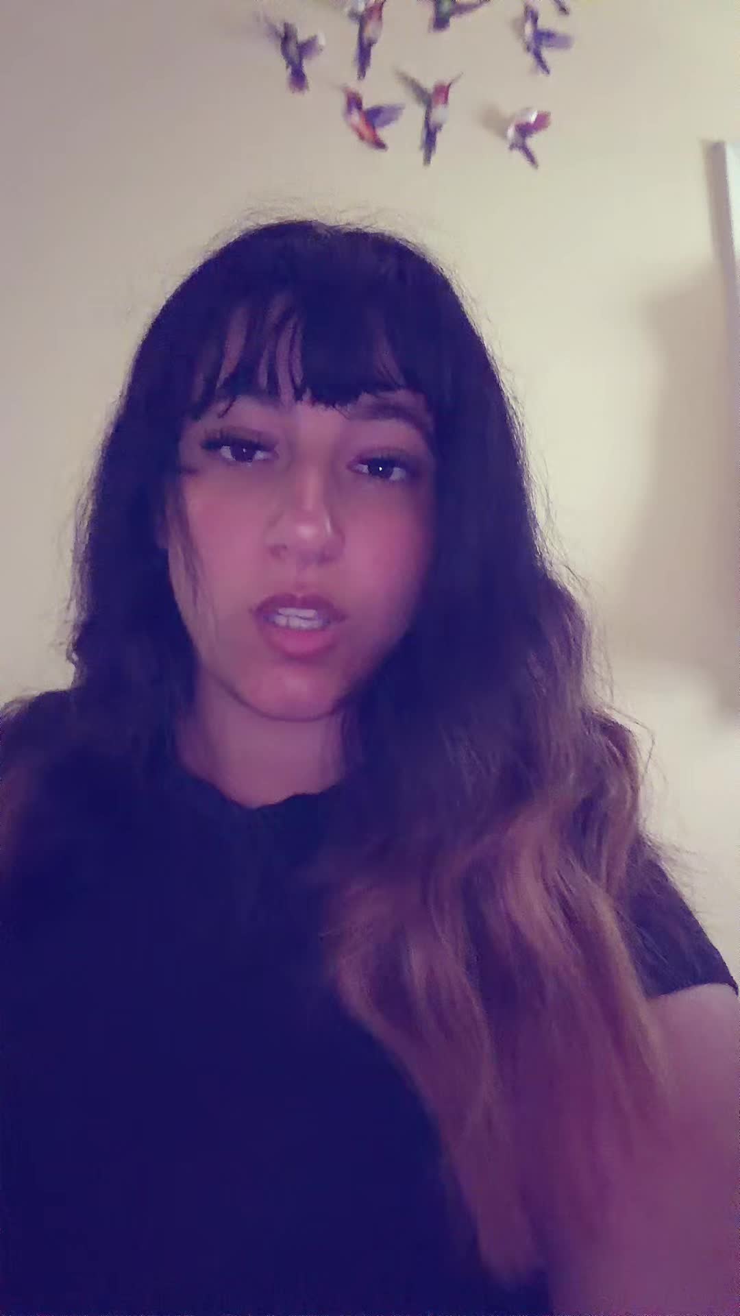 @sarahnextdoorgirl:)