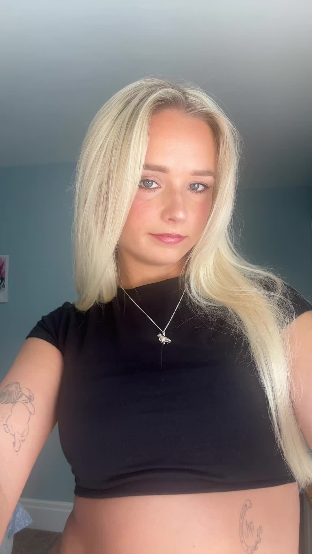 @g