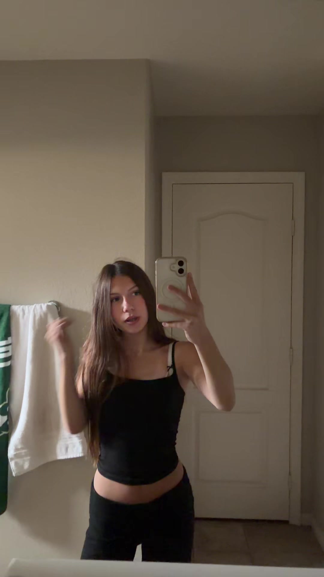 @️eviee