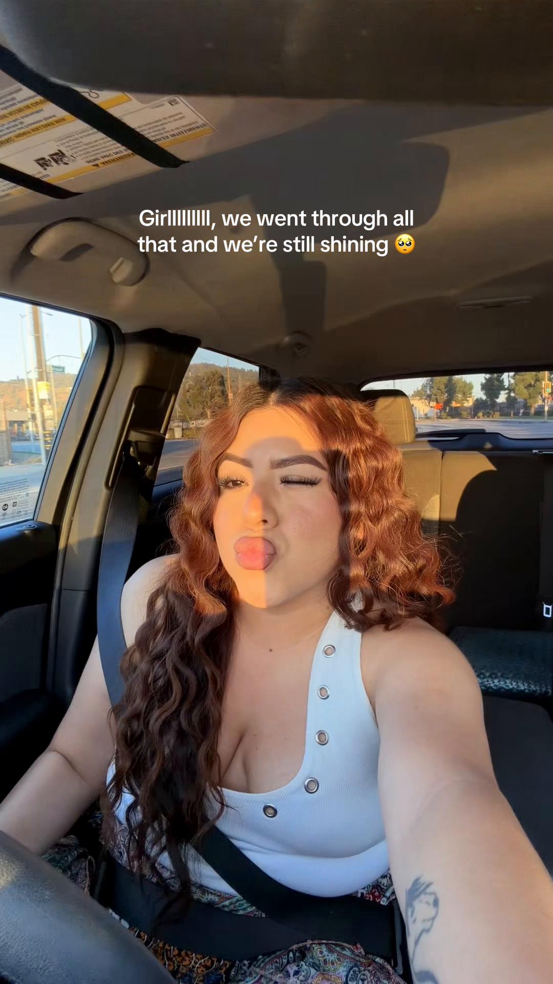 @Laura Sarahí