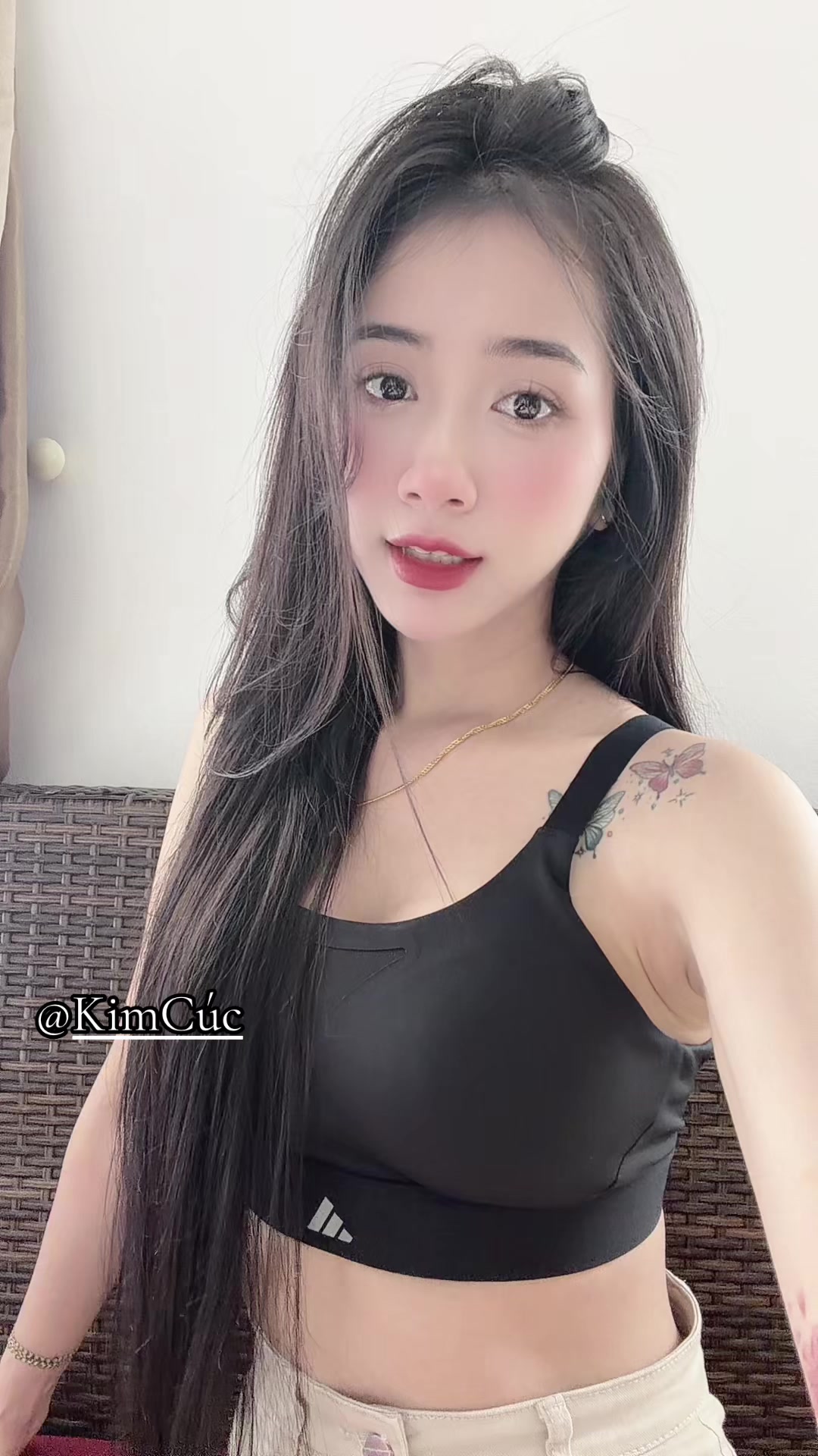 @𝑲𝒊𝒎 𝑪𝒖́𝒄 &sup1;⁹⁹⁵🪷