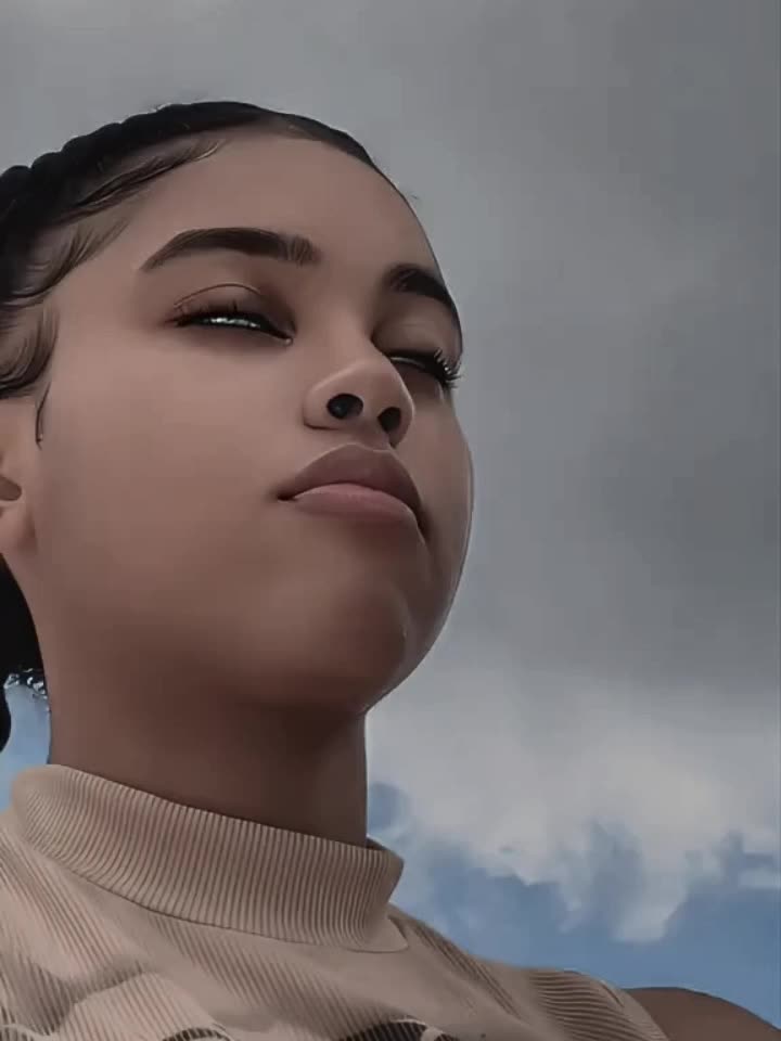 @️