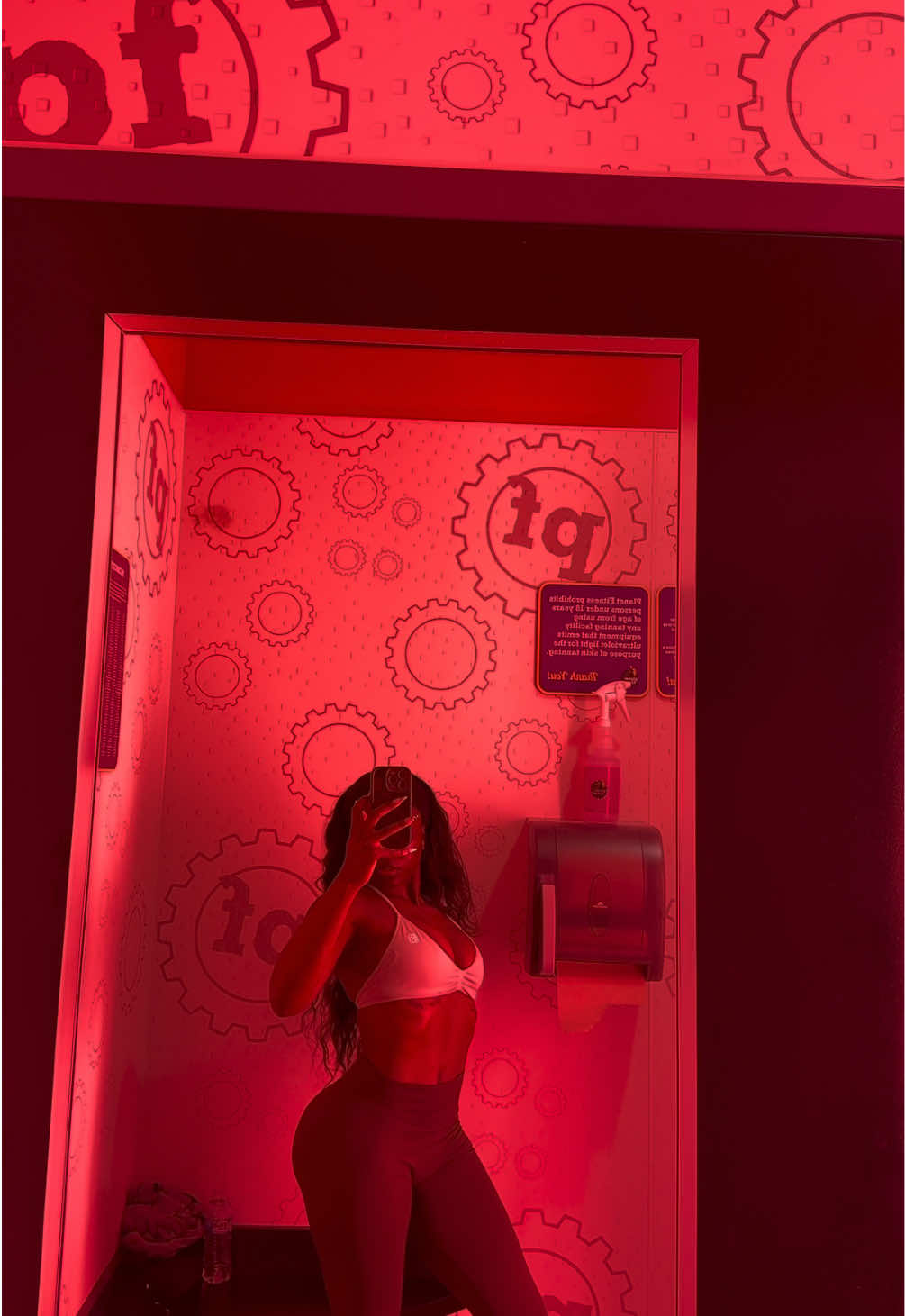 @keniicole