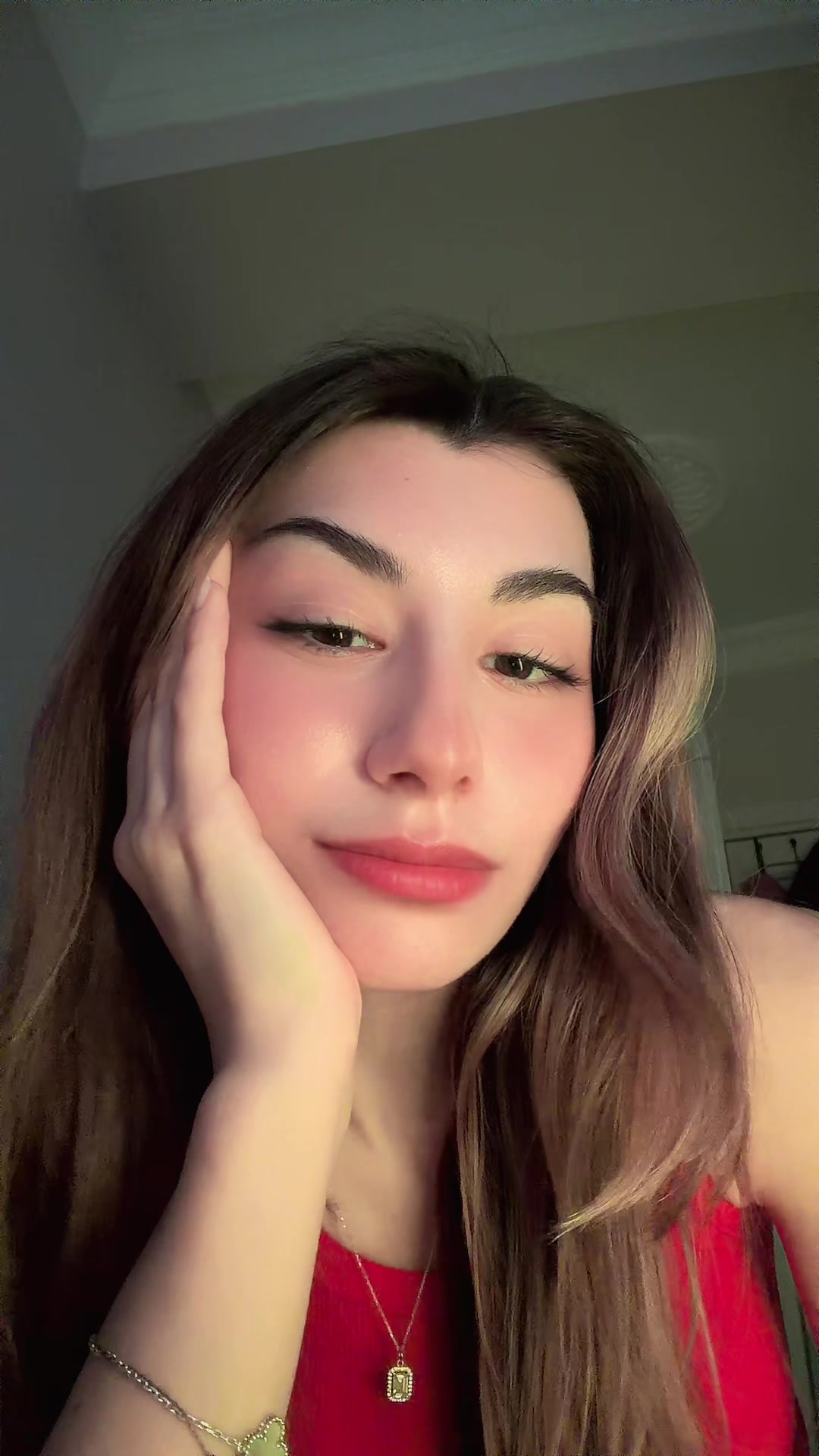 @Esmaa