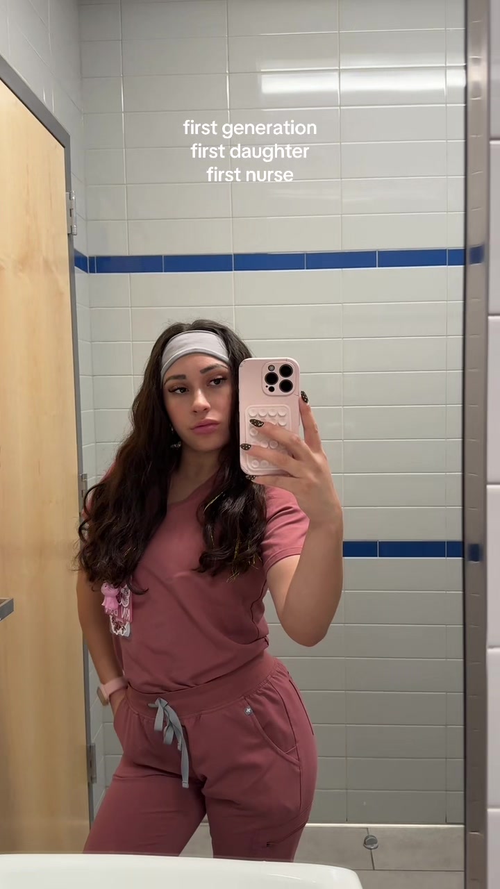 @genevieve | BSN, RN ๐