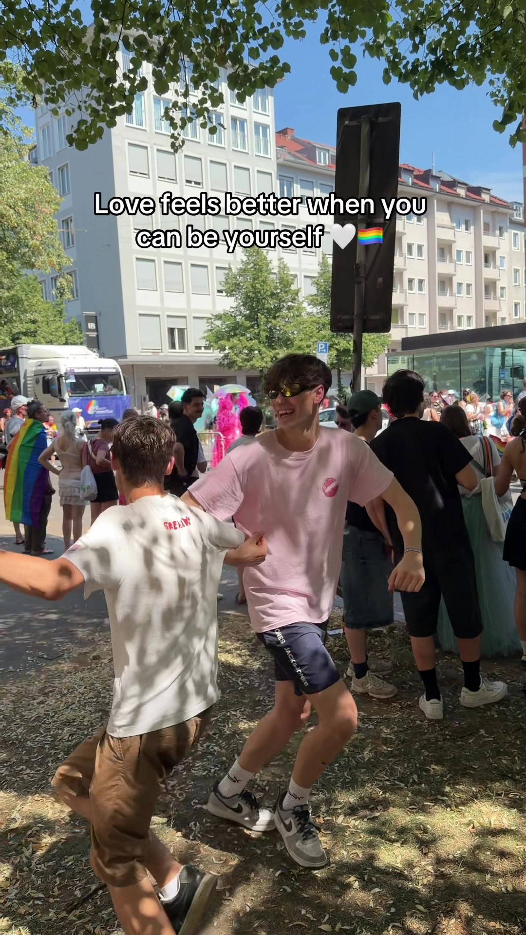 @justinorrun <3