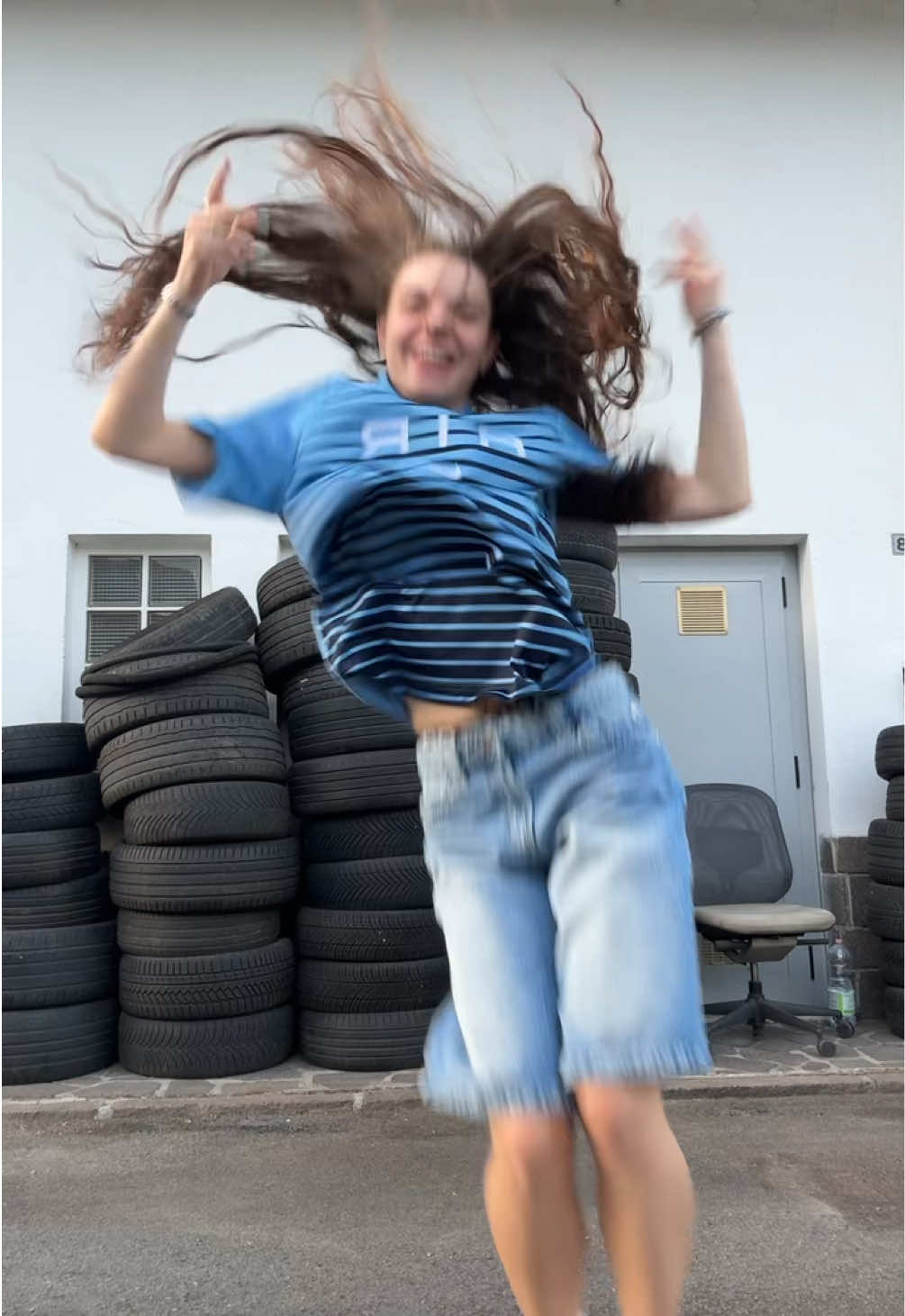 @𝐋𝐚𝐯𝐢𝐧𝐢𝐚