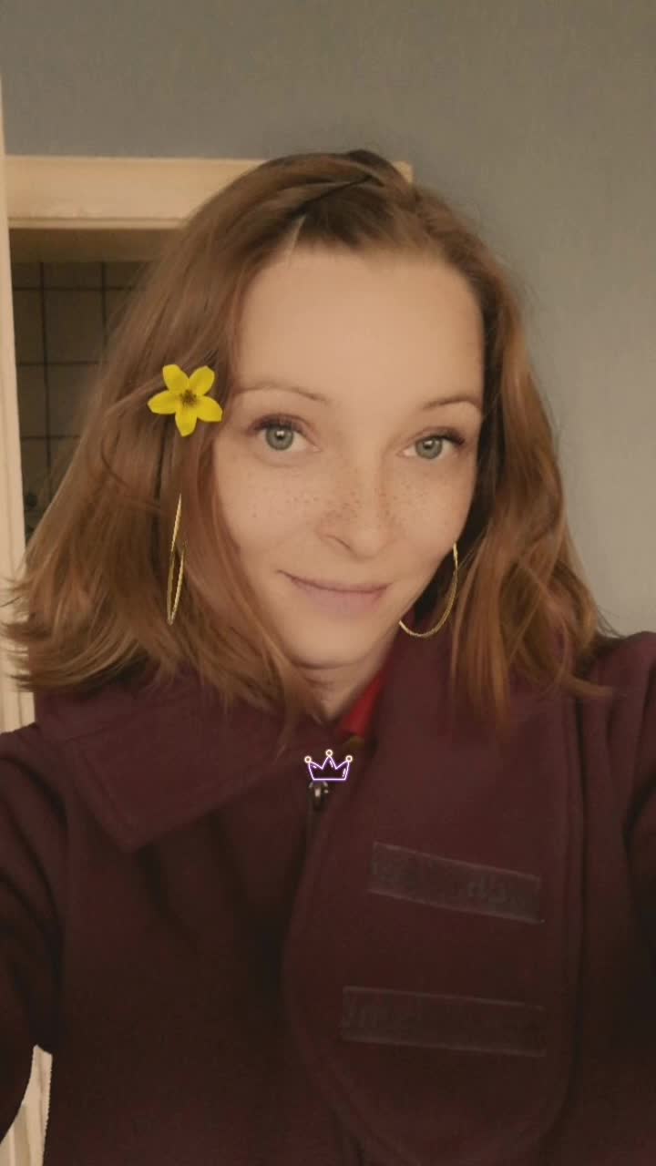 @süße Prinzessin 🥰🙈