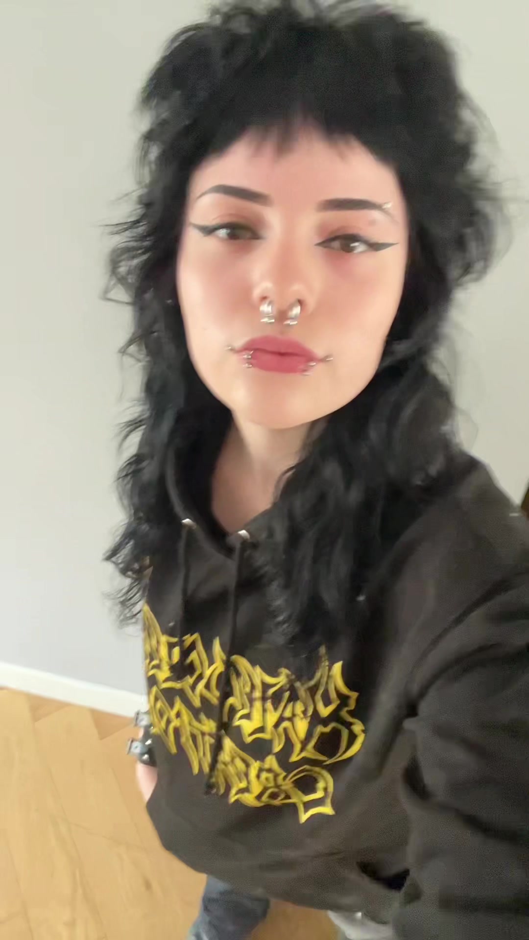 @dani 🜏