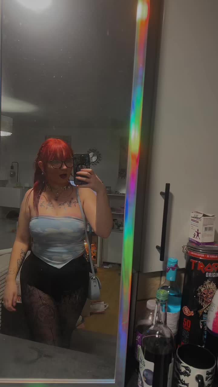 @sparkleemo