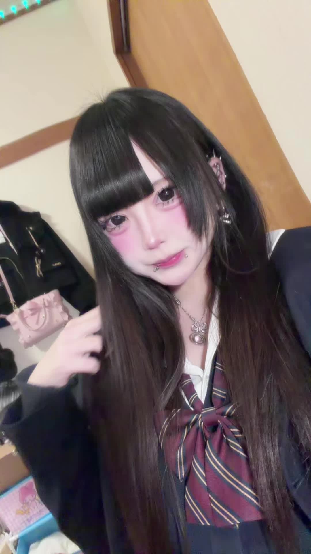 @きる