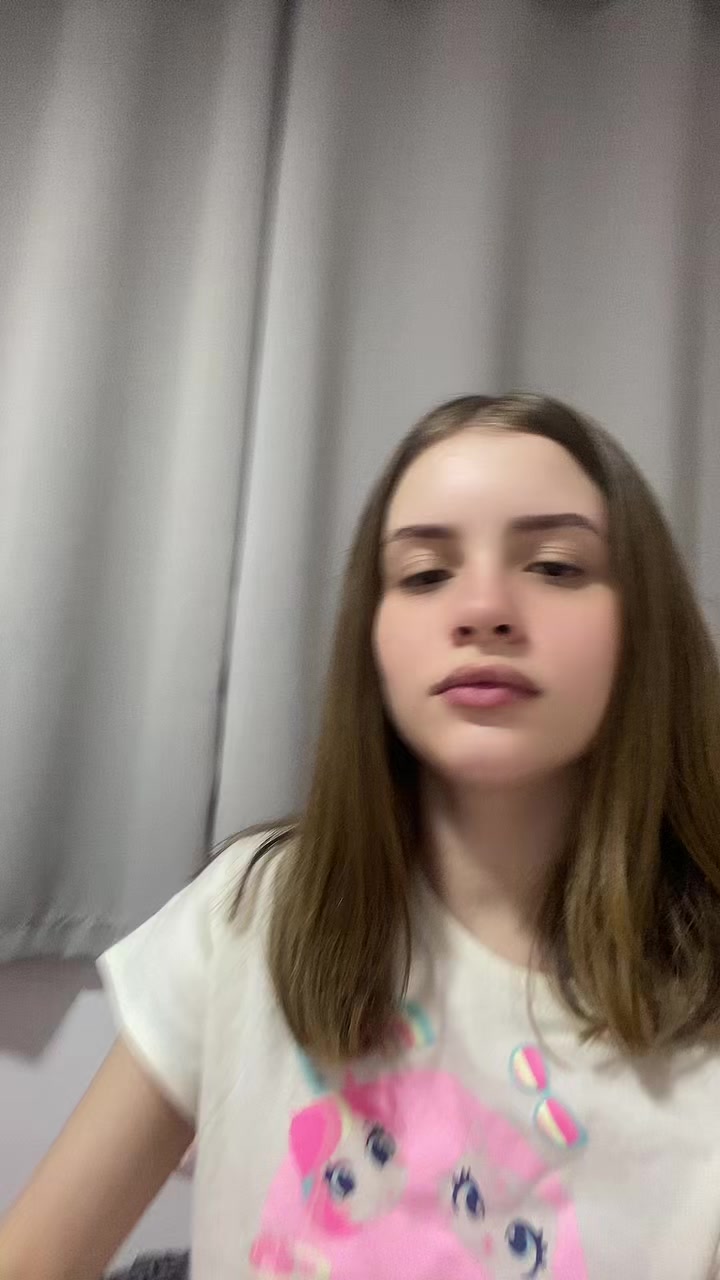 @Isadora