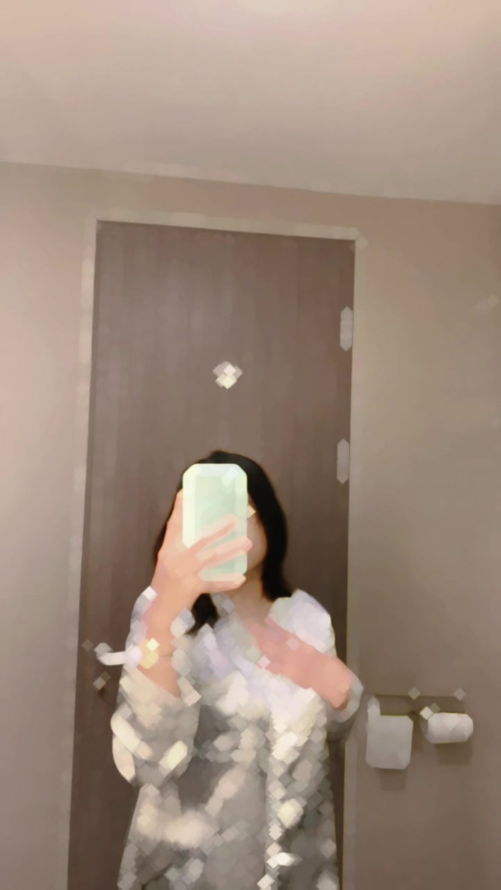 @MissDellaaaa