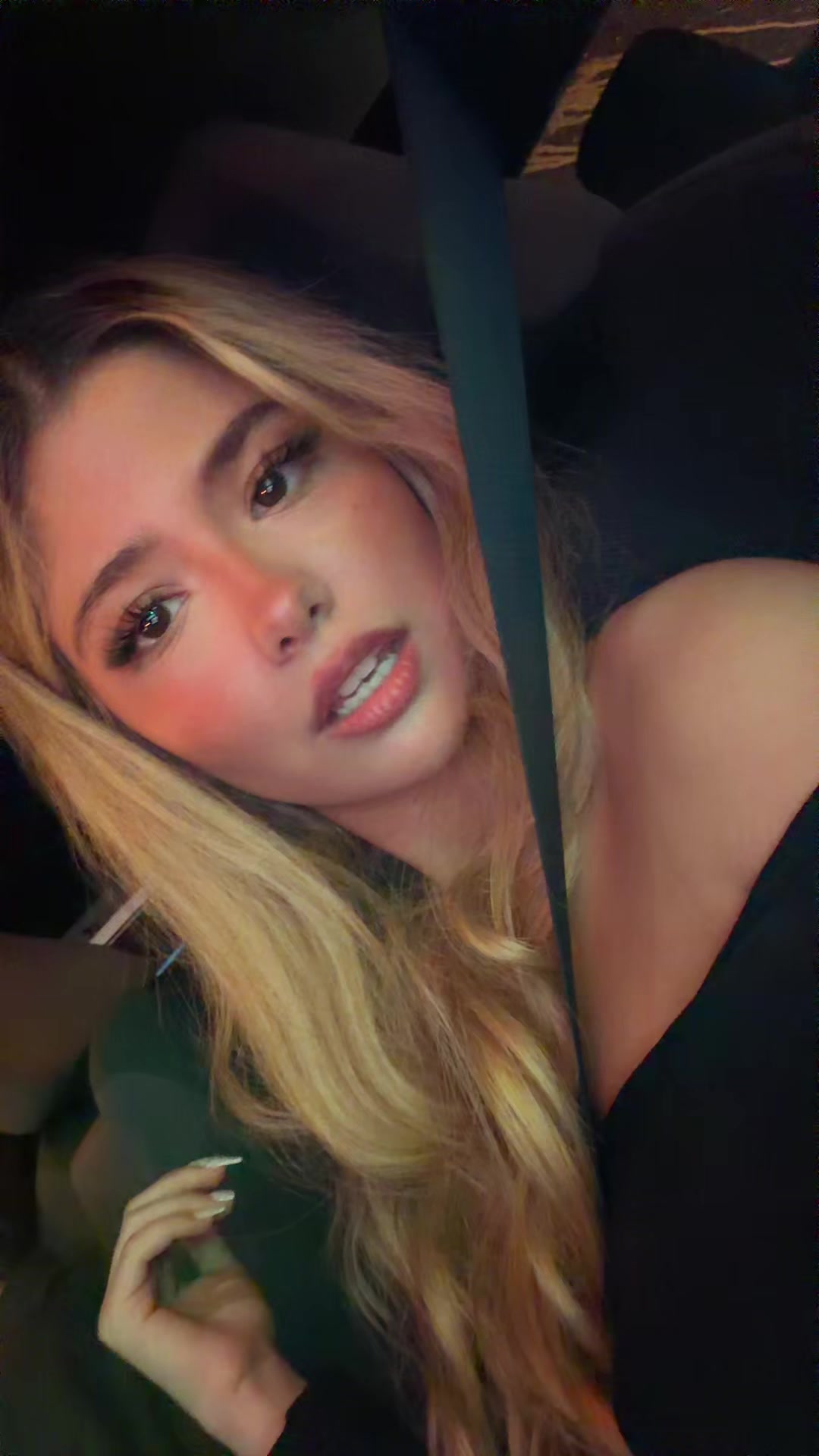 @dina