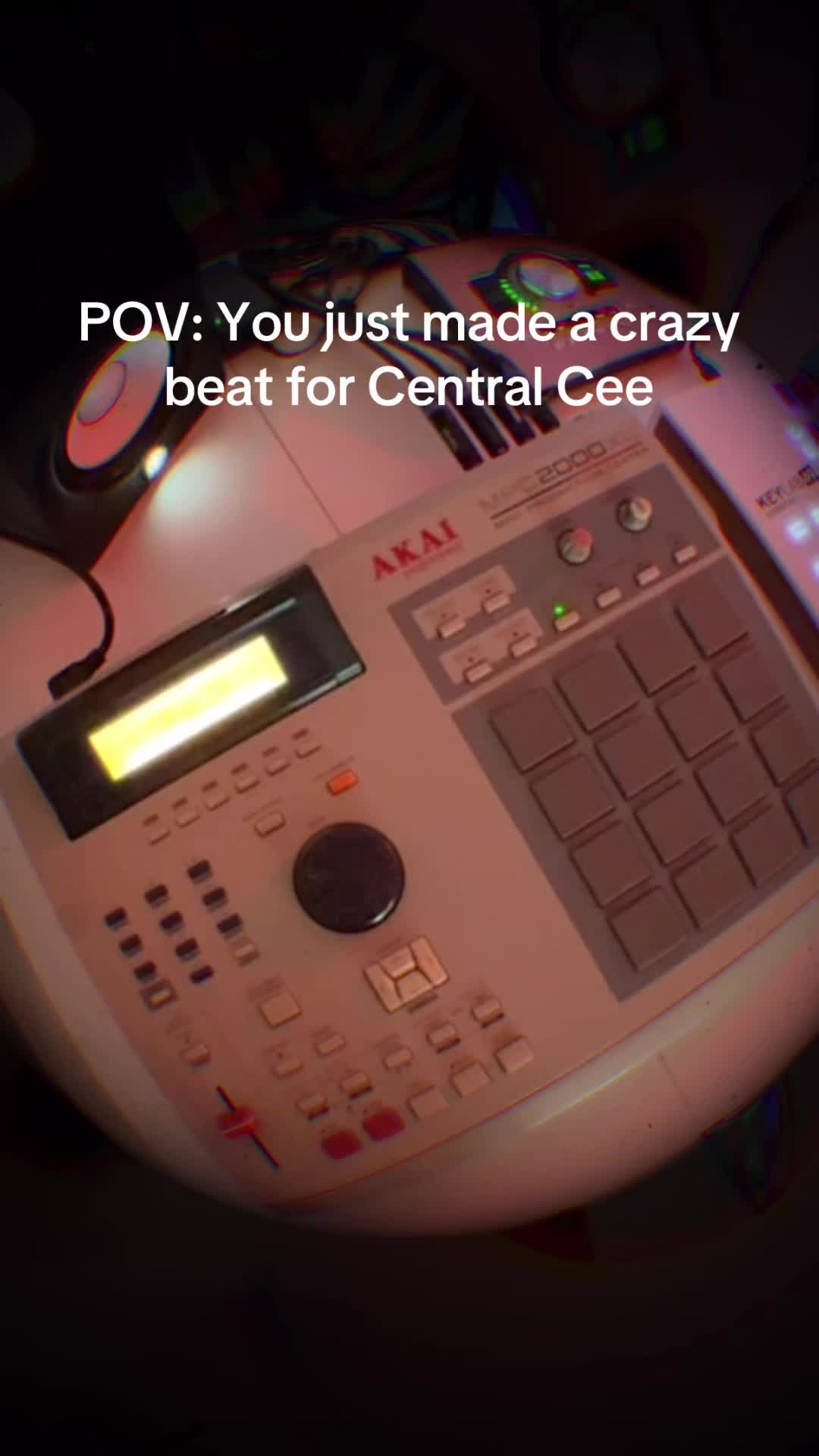 @2one2_