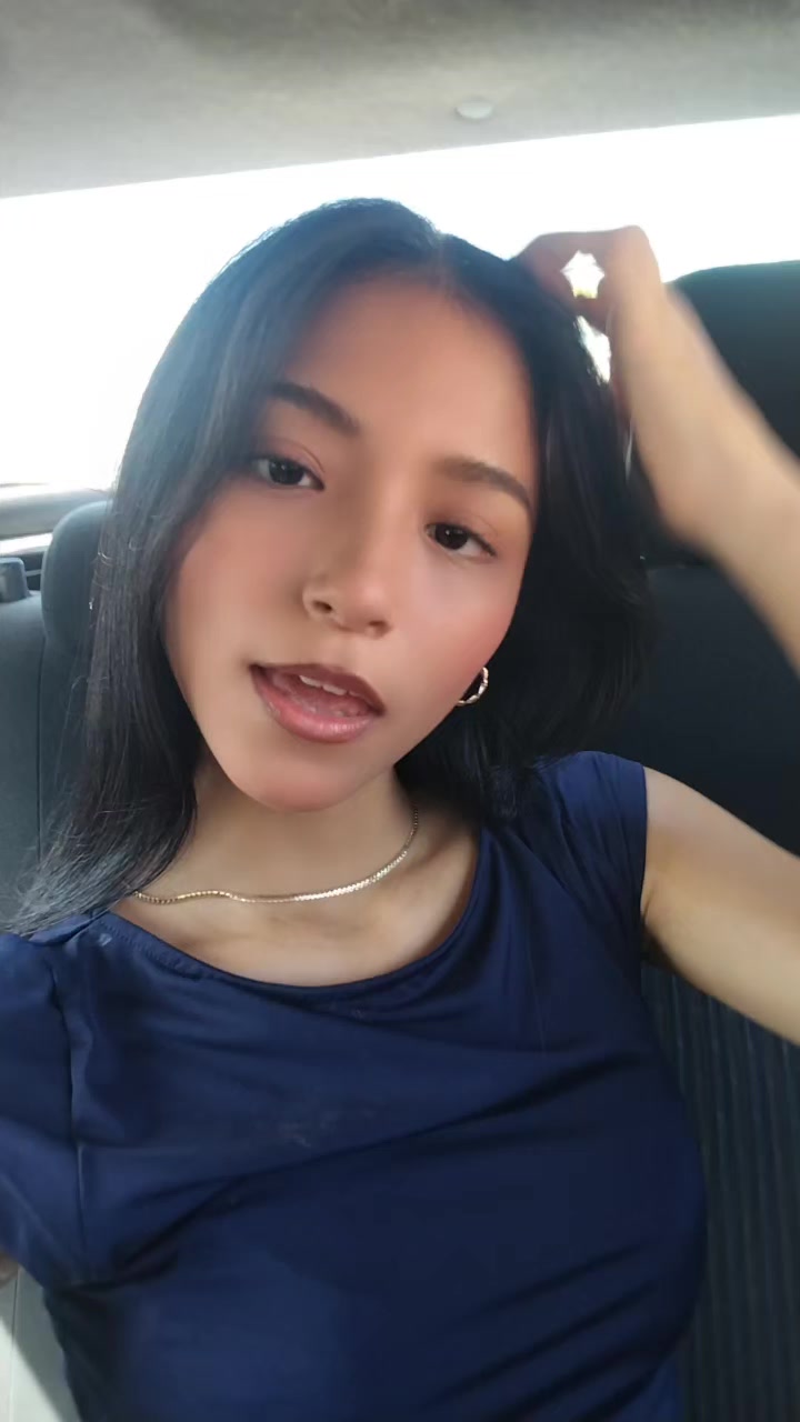 @Naomyjulca