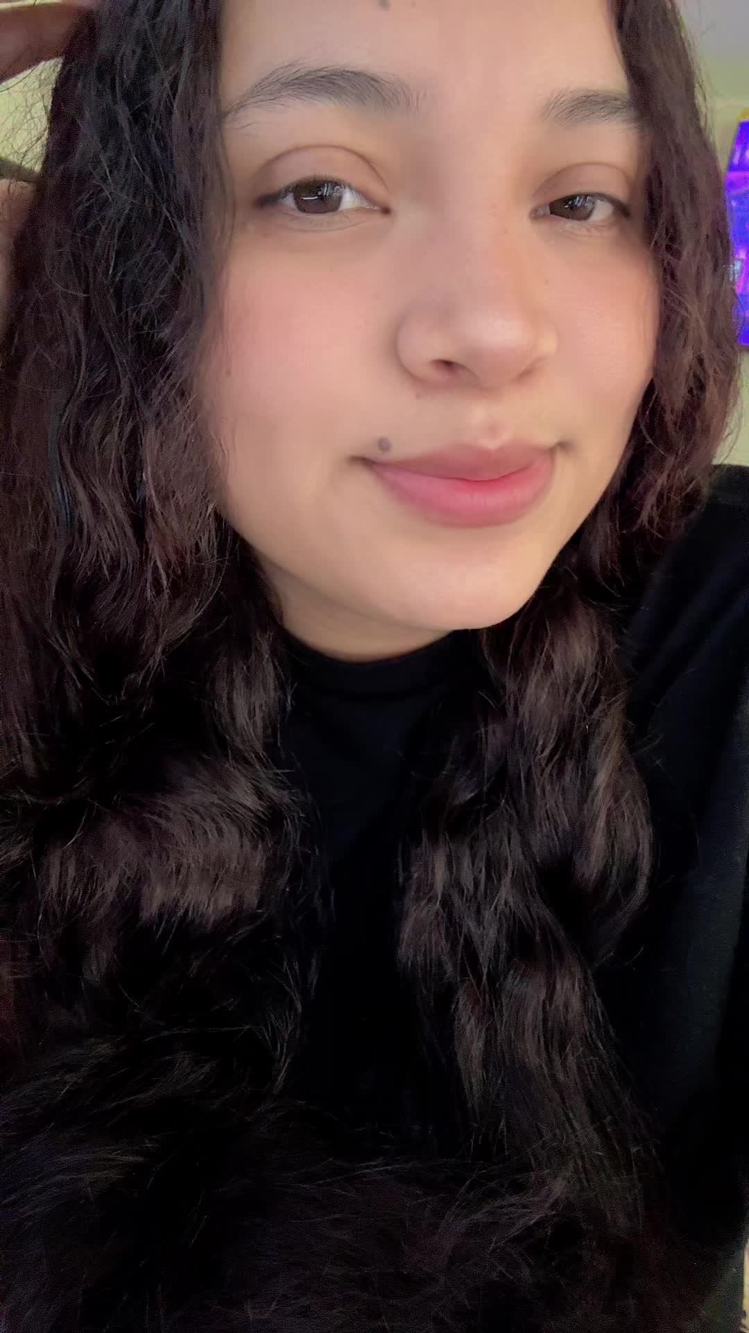 @𝐹𝑎𝑛𝑦🦋🍑
