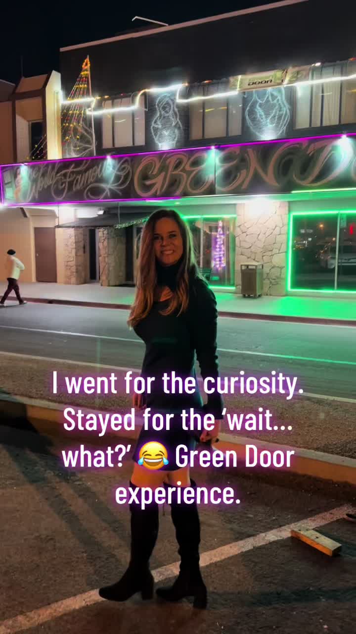 @HotwifeSonyC