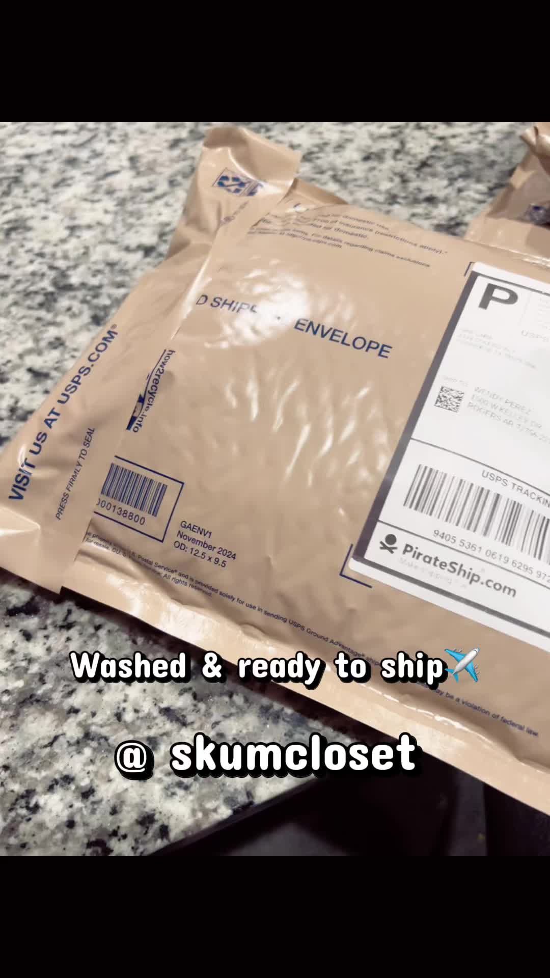 @skum.closet