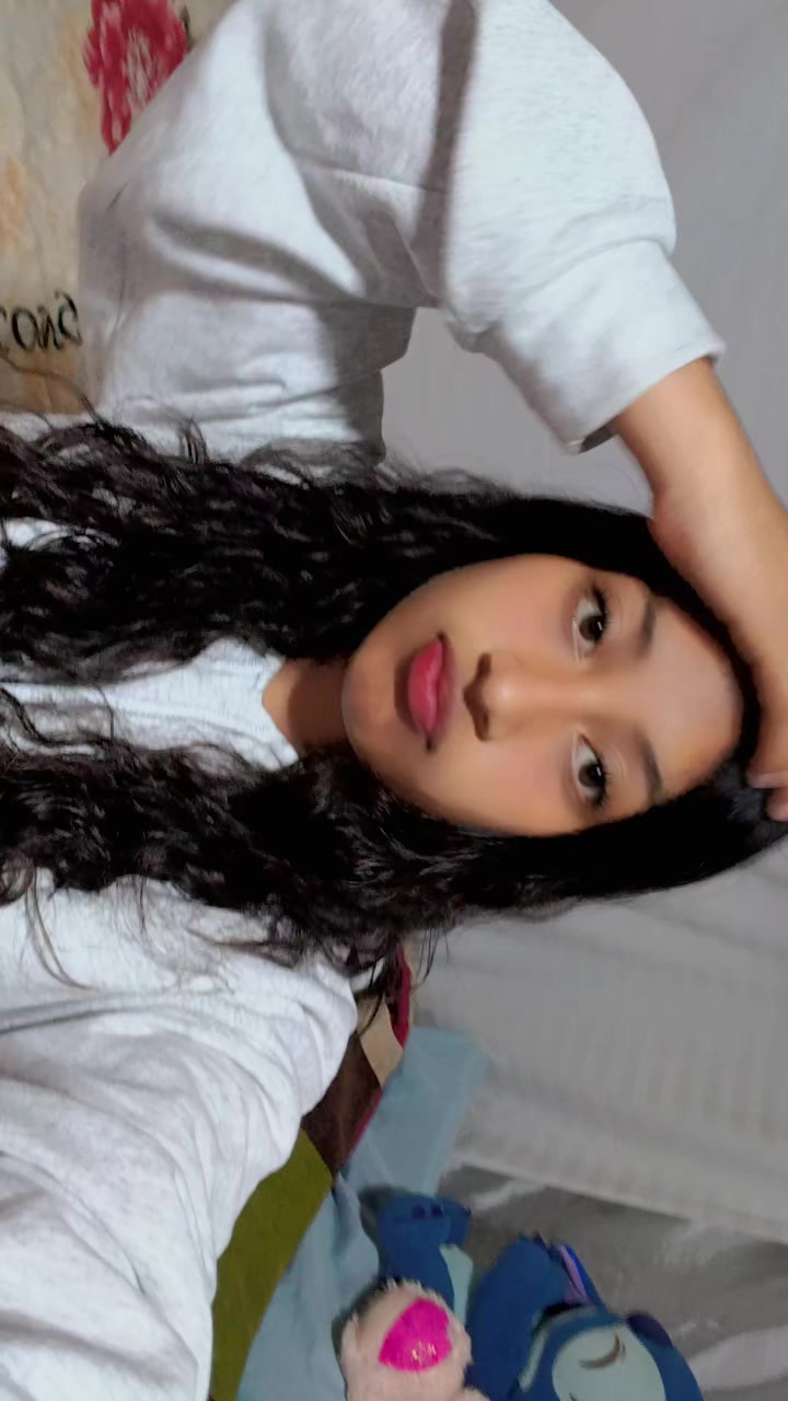 @Yasmin López 💗