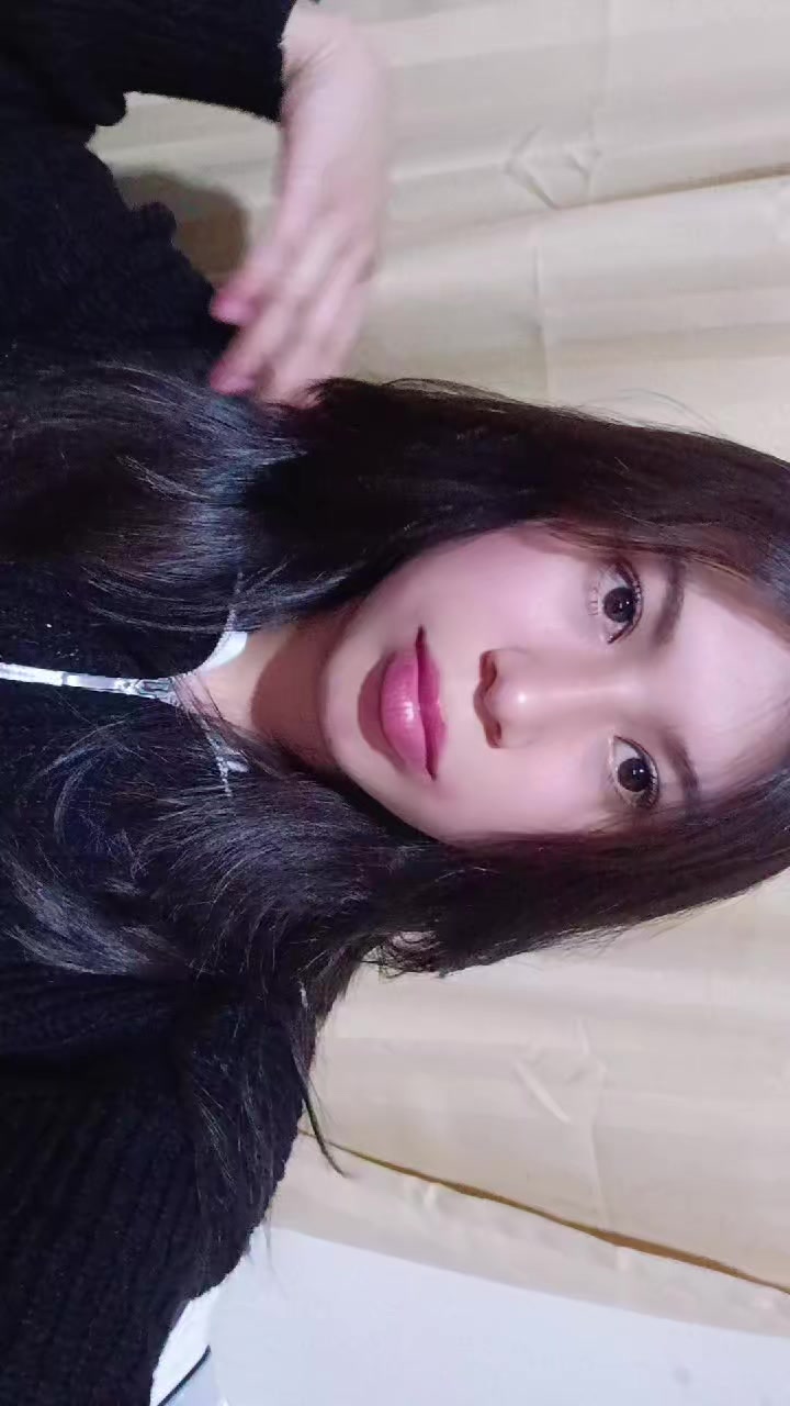 @🍓Greysi🫦