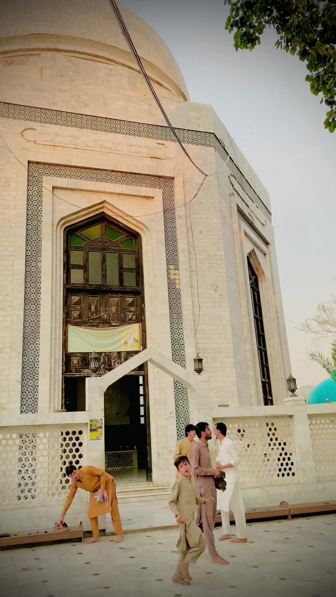 @khursheed sofyan