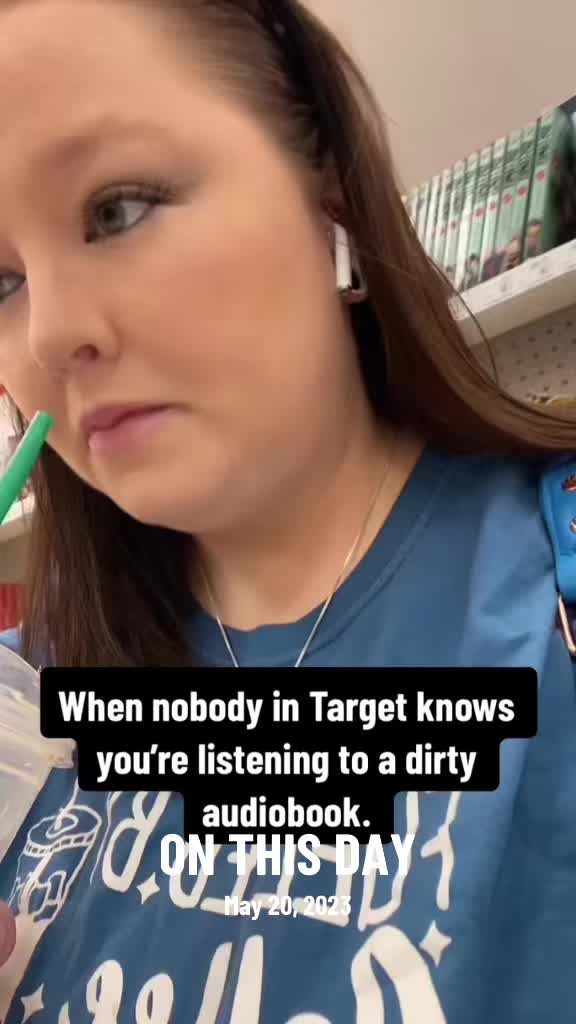@Bookworm_Brandy