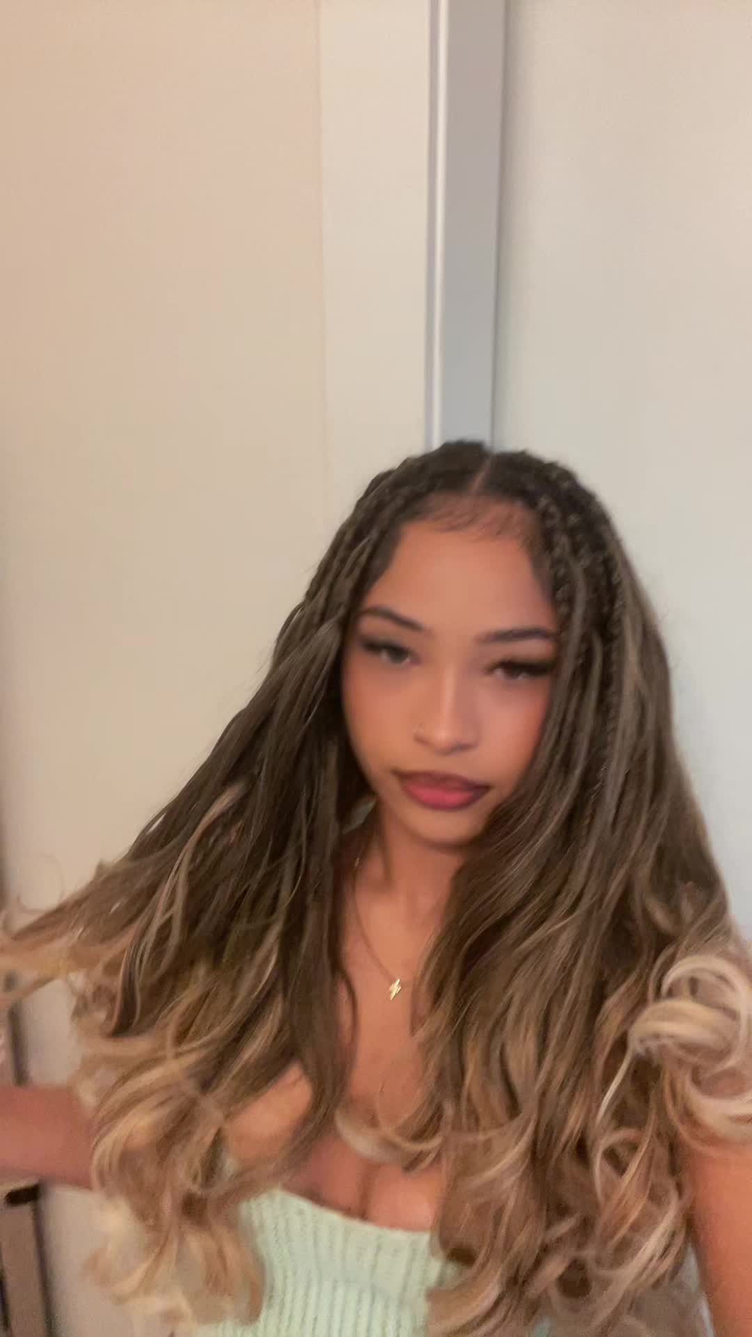 @Ari 🧃