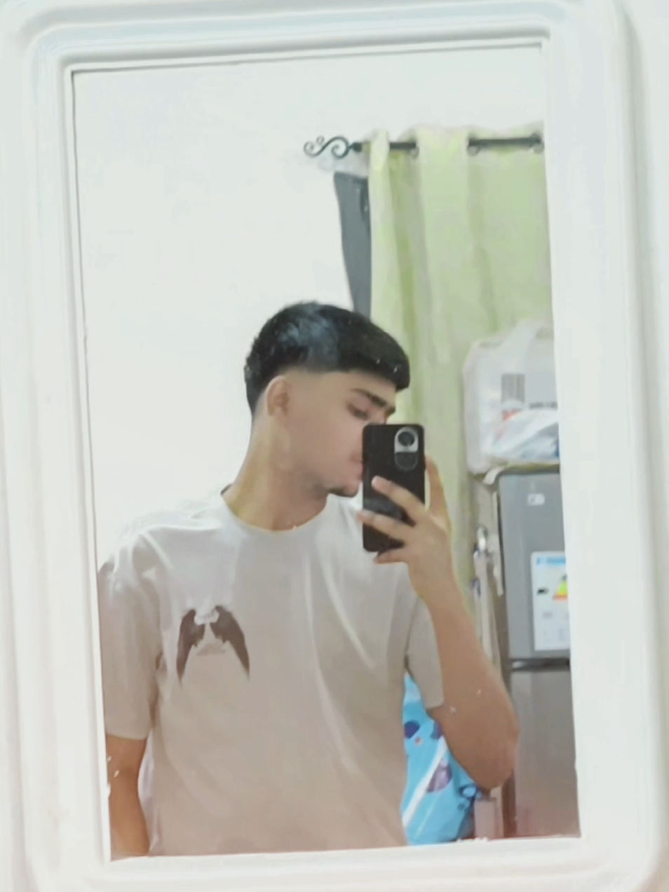 @🦅