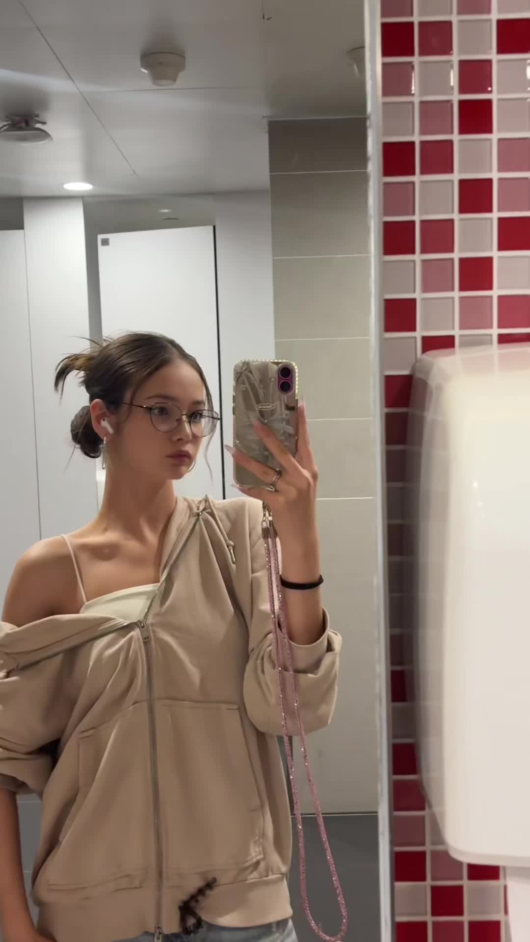 @mari