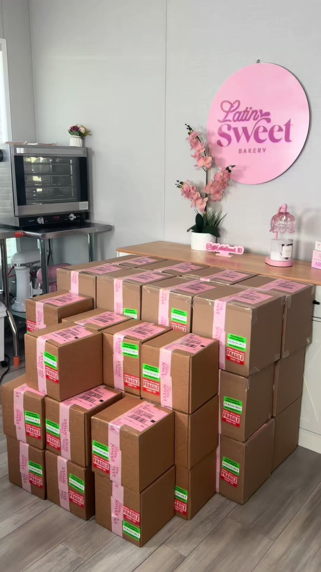 @latinsweetbakery