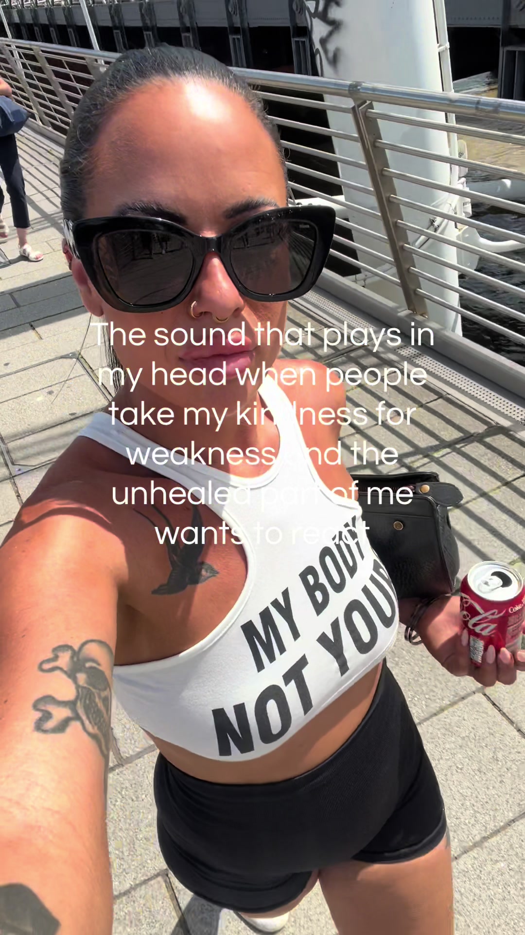 @JustSarahLou