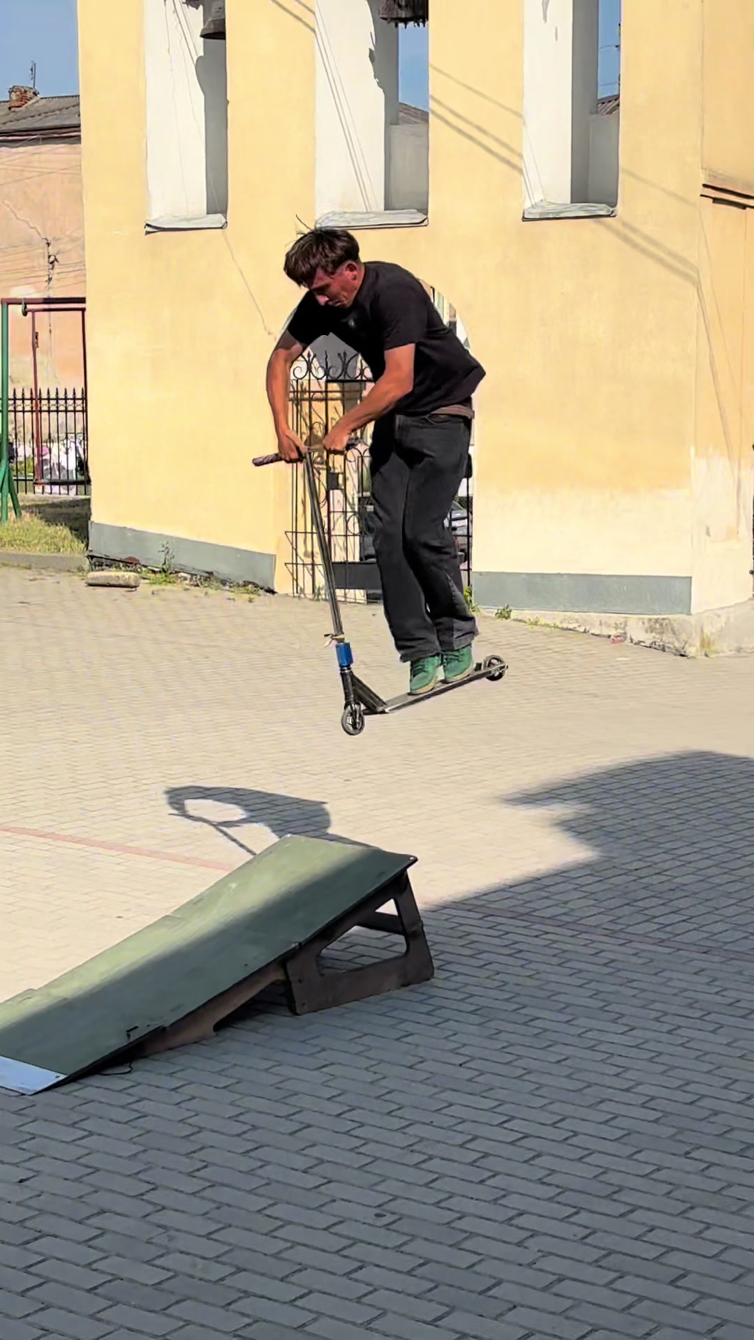 @Таракан