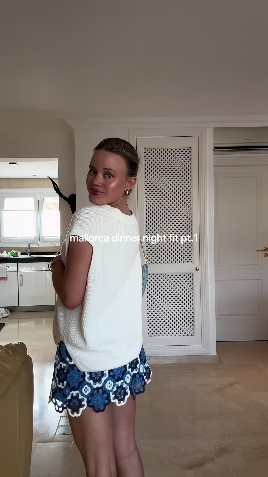 @EMILIA WOLF