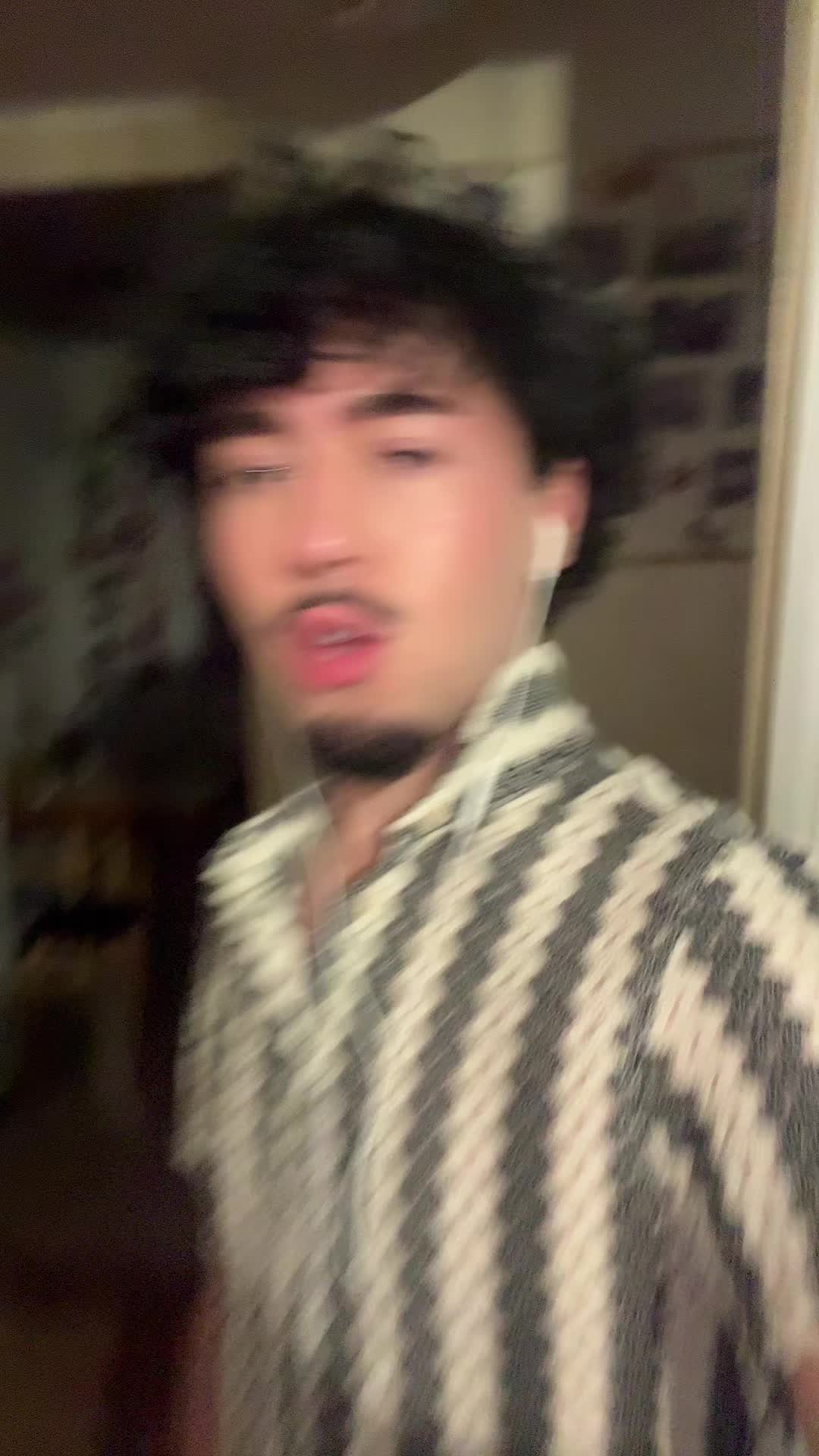 @raphaël 𖤓