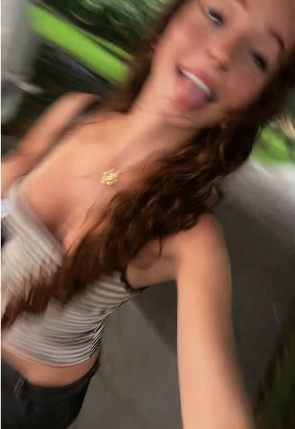 @nicole🦈