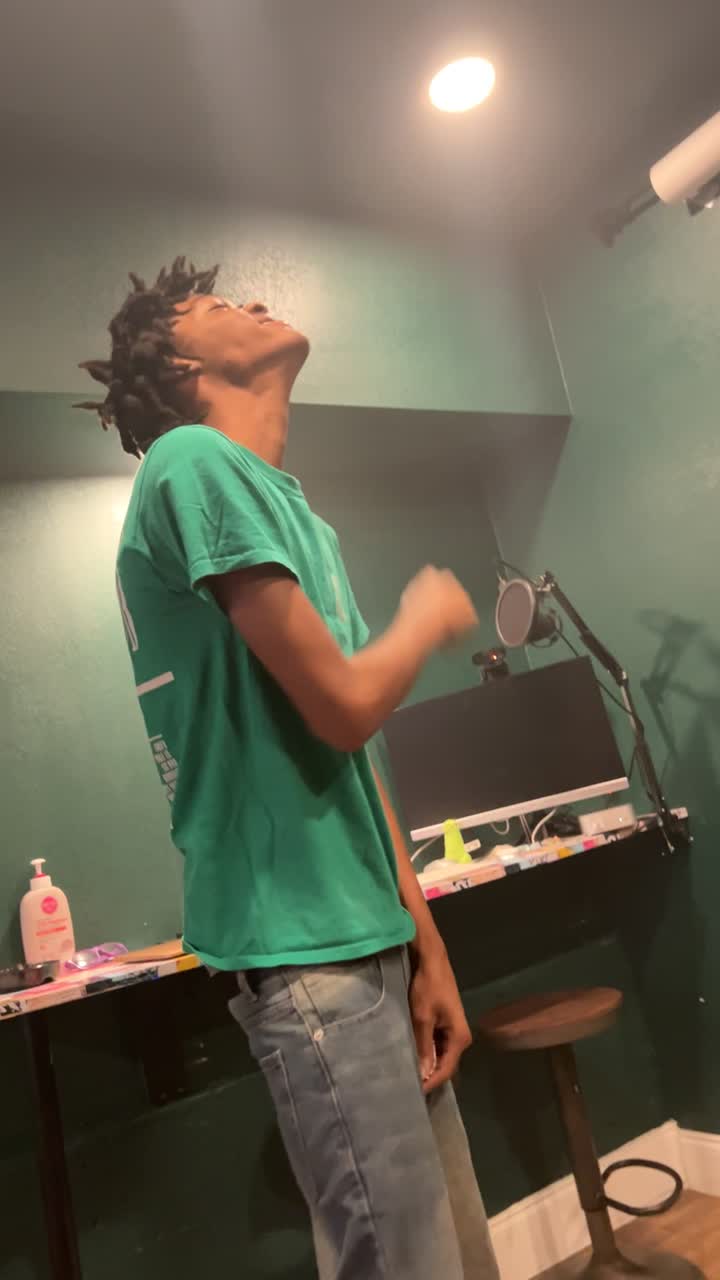 @erbodyloveskrys