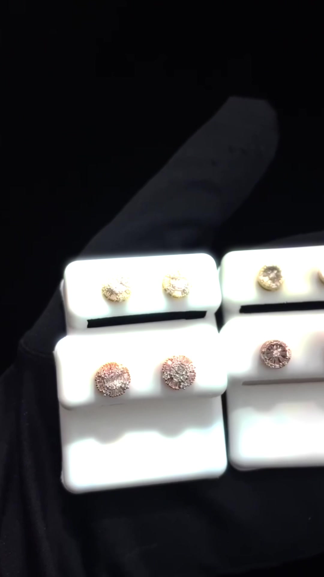 @Maxthejeweler