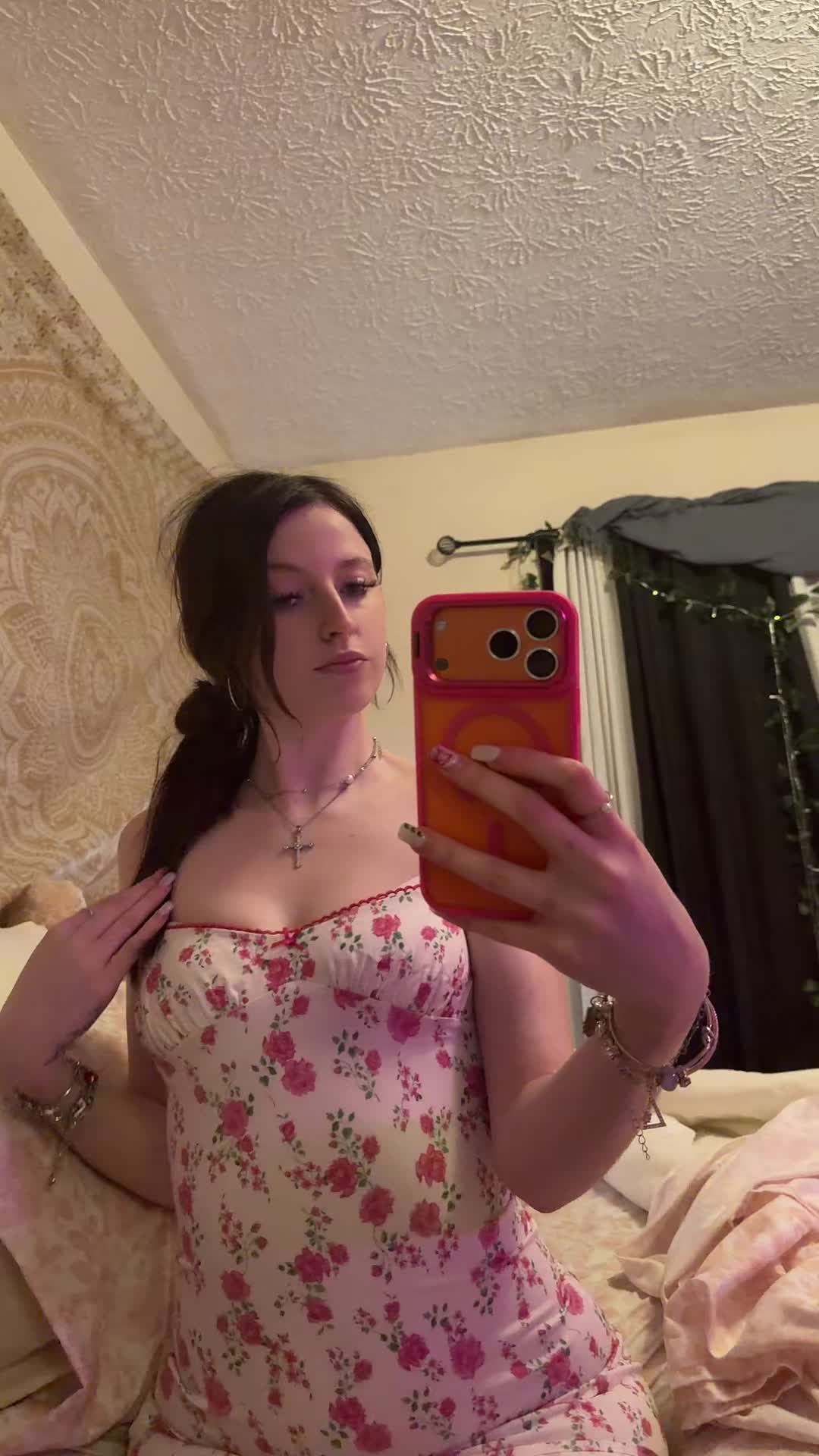 @Kam🍓