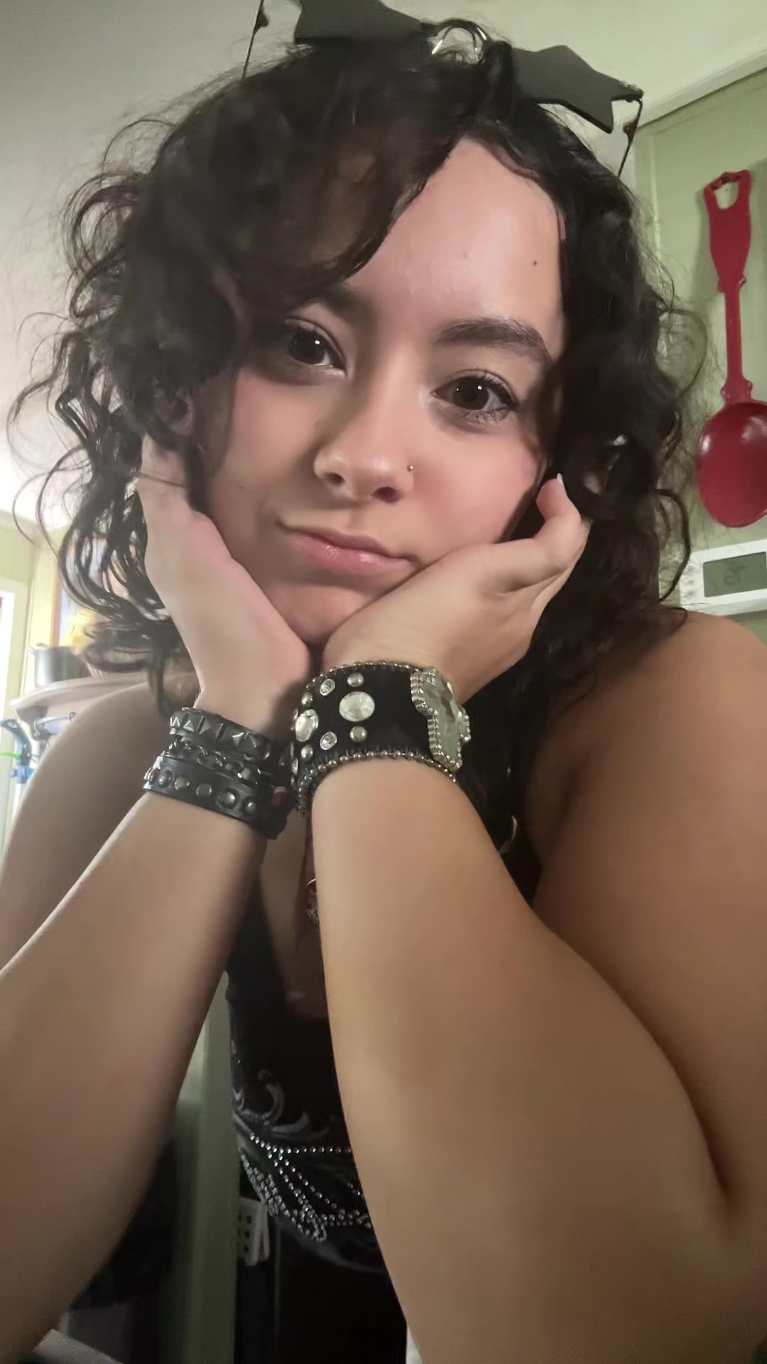 @Bella_Doll