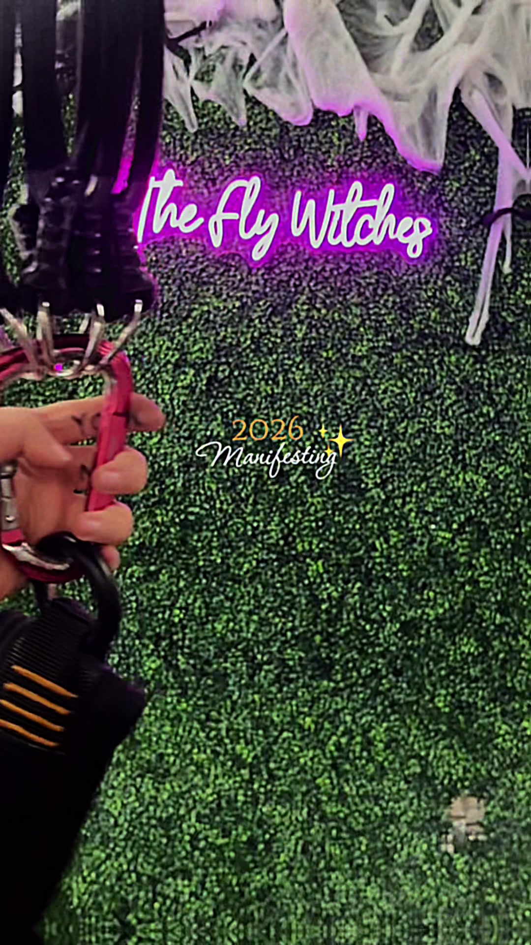 @The Fly Witches