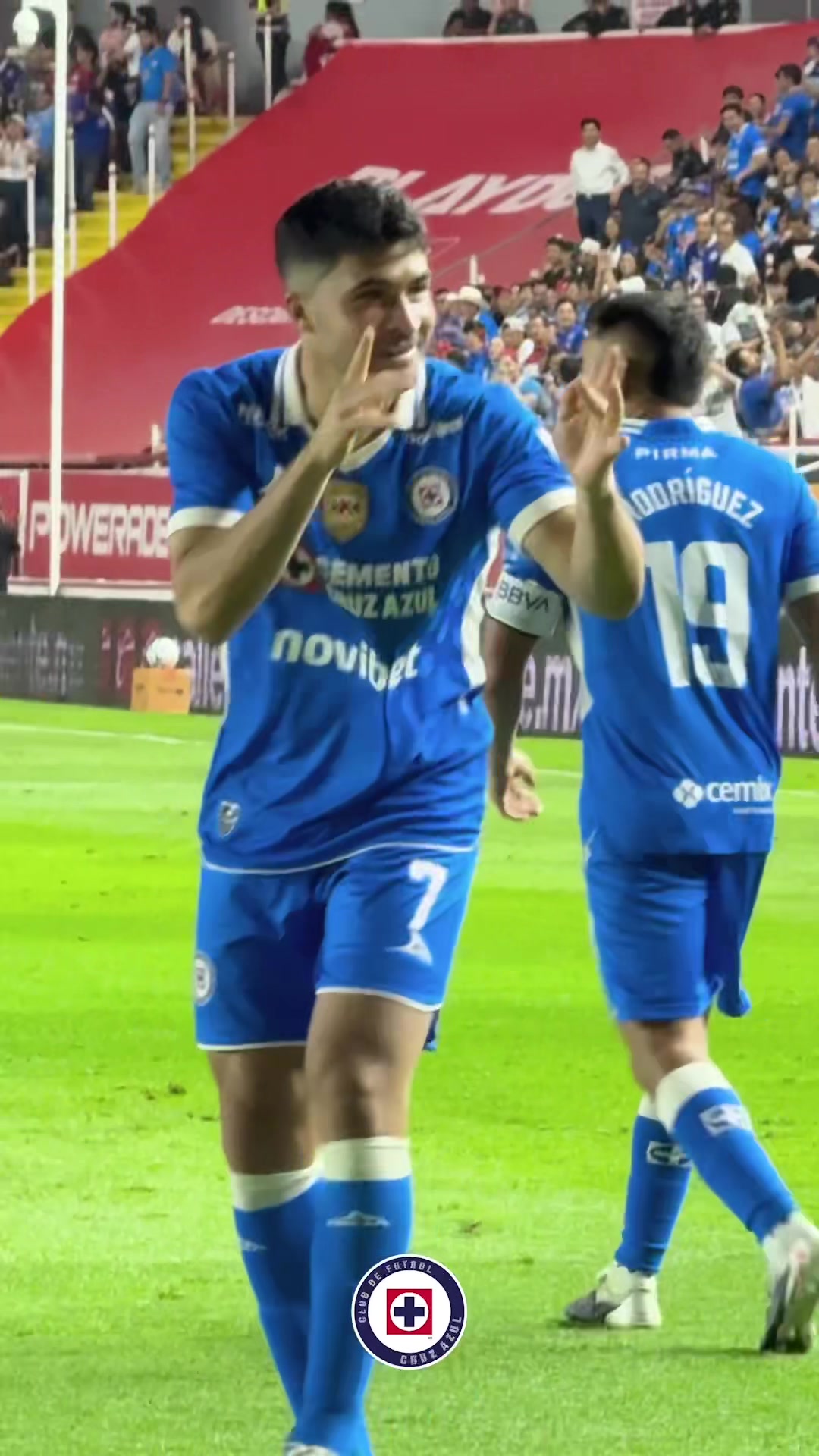 @Cruz Azul