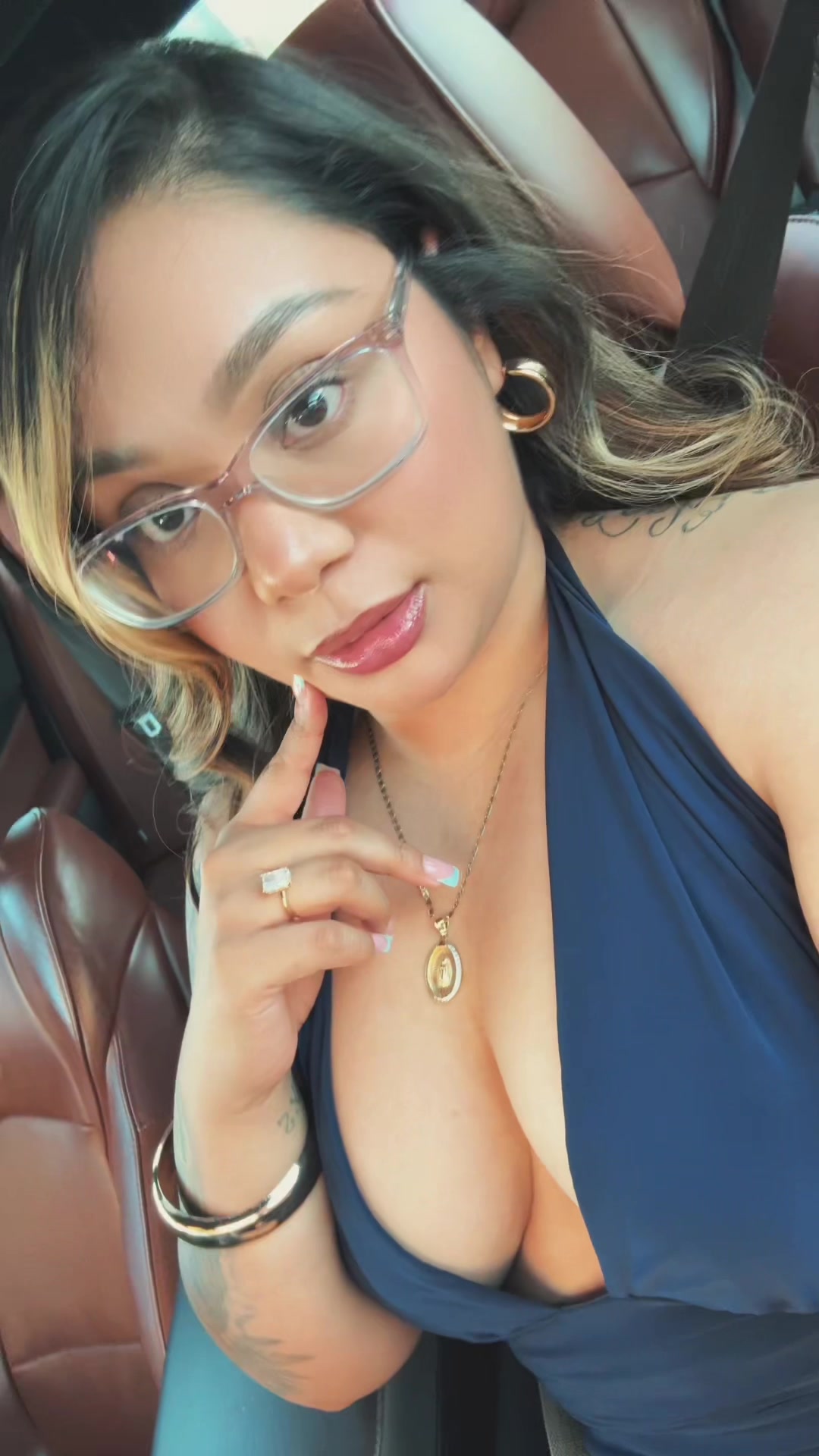 @Clalii10