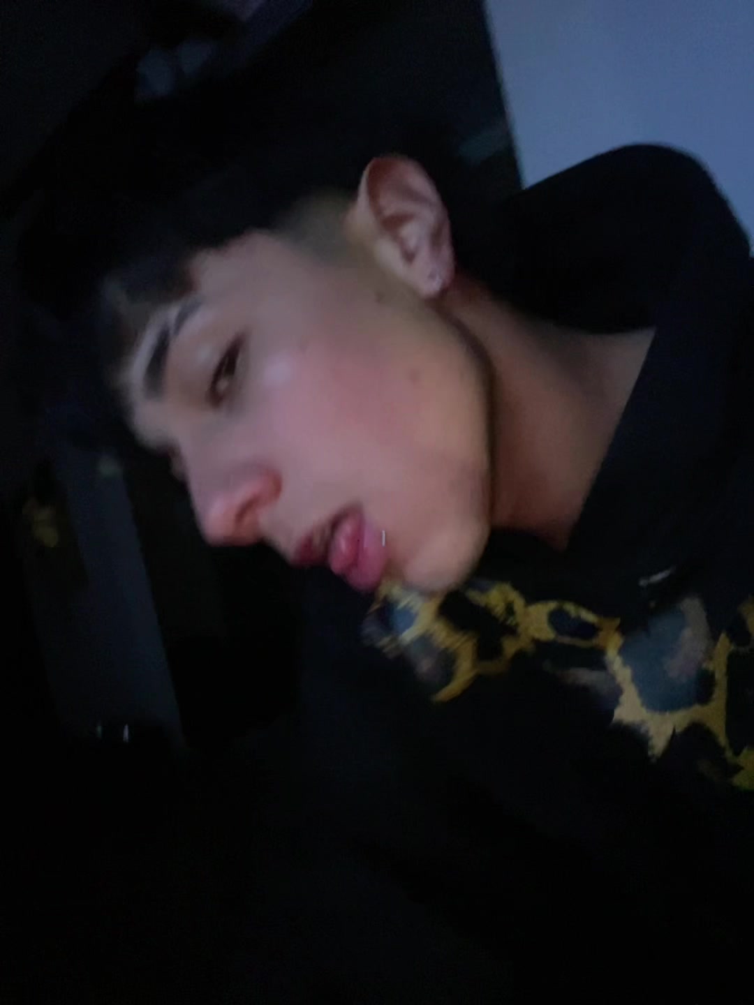 @Andresito🧃