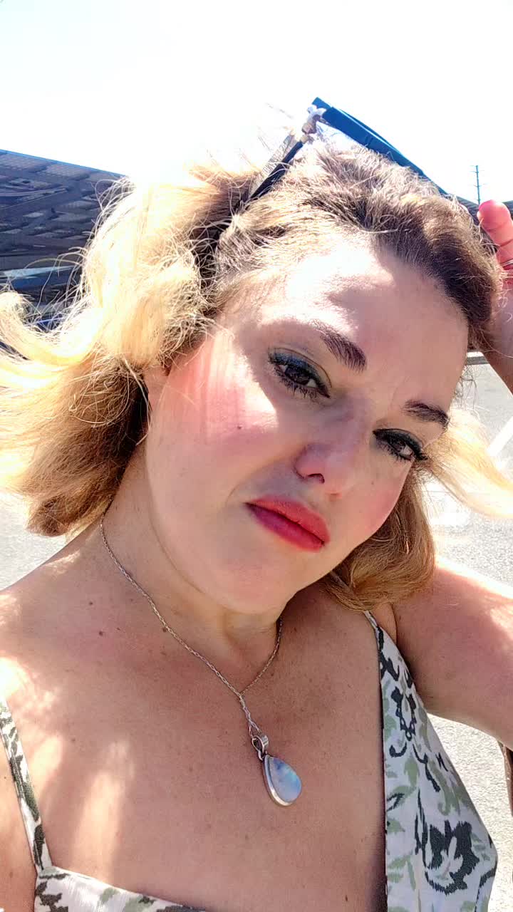 @linda