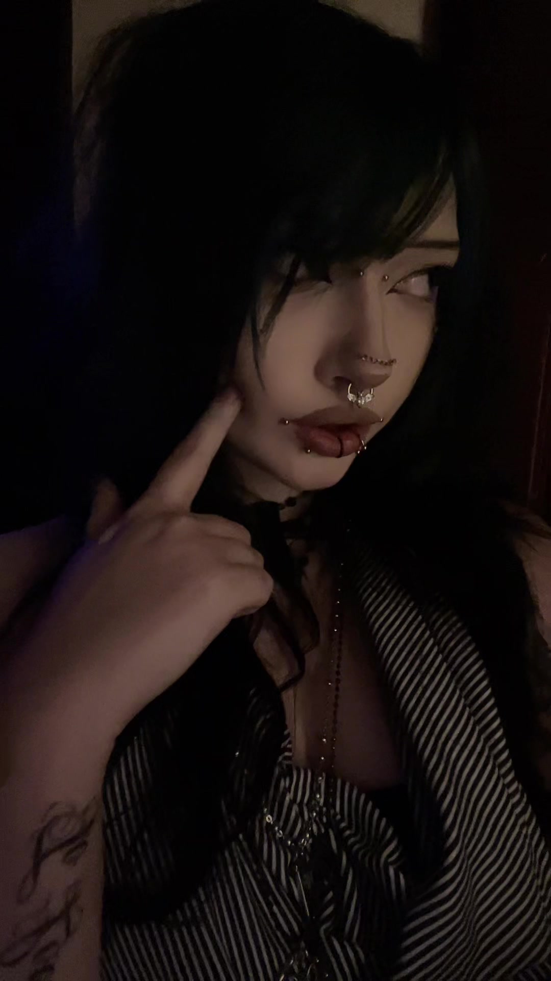 @Haily🗝️