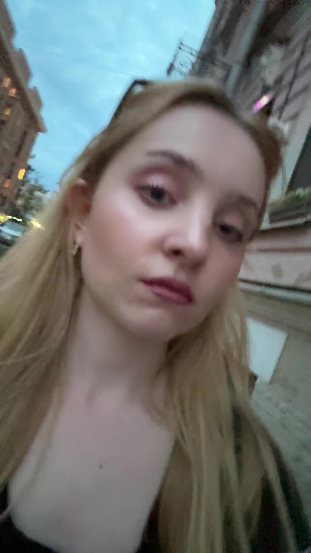 @Alisy